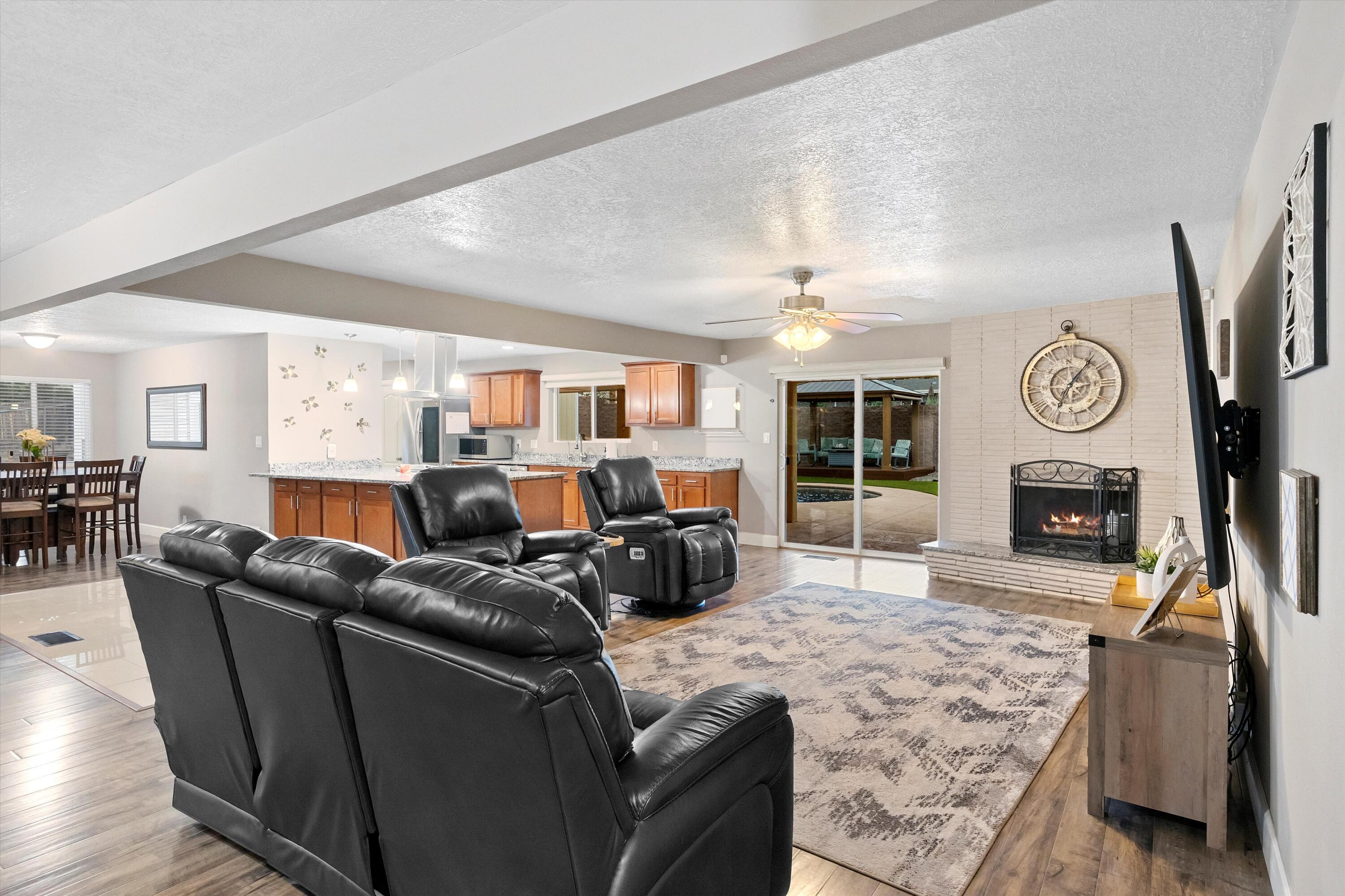 830 Stagecoach Road SE