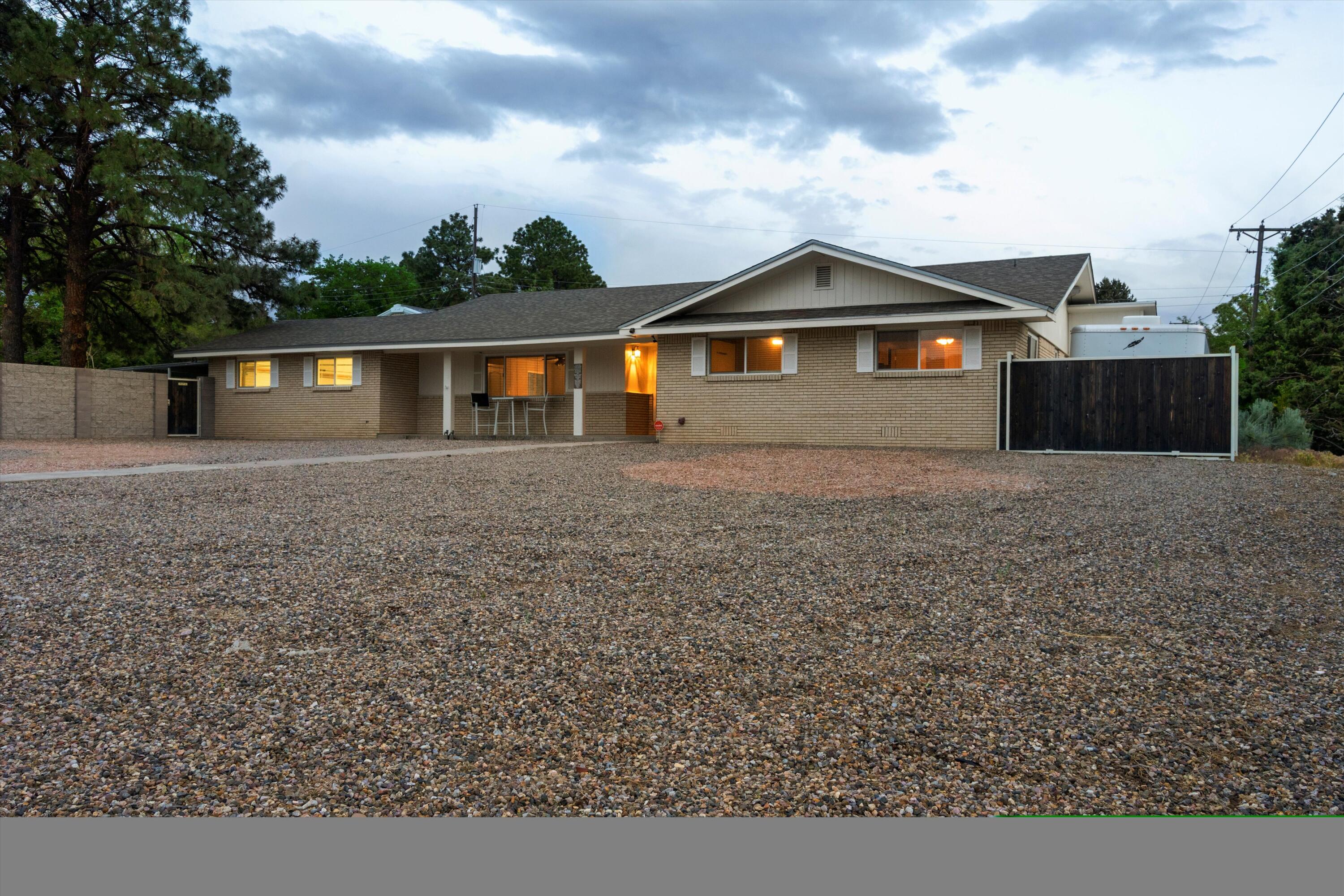 830 Stagecoach Road SE