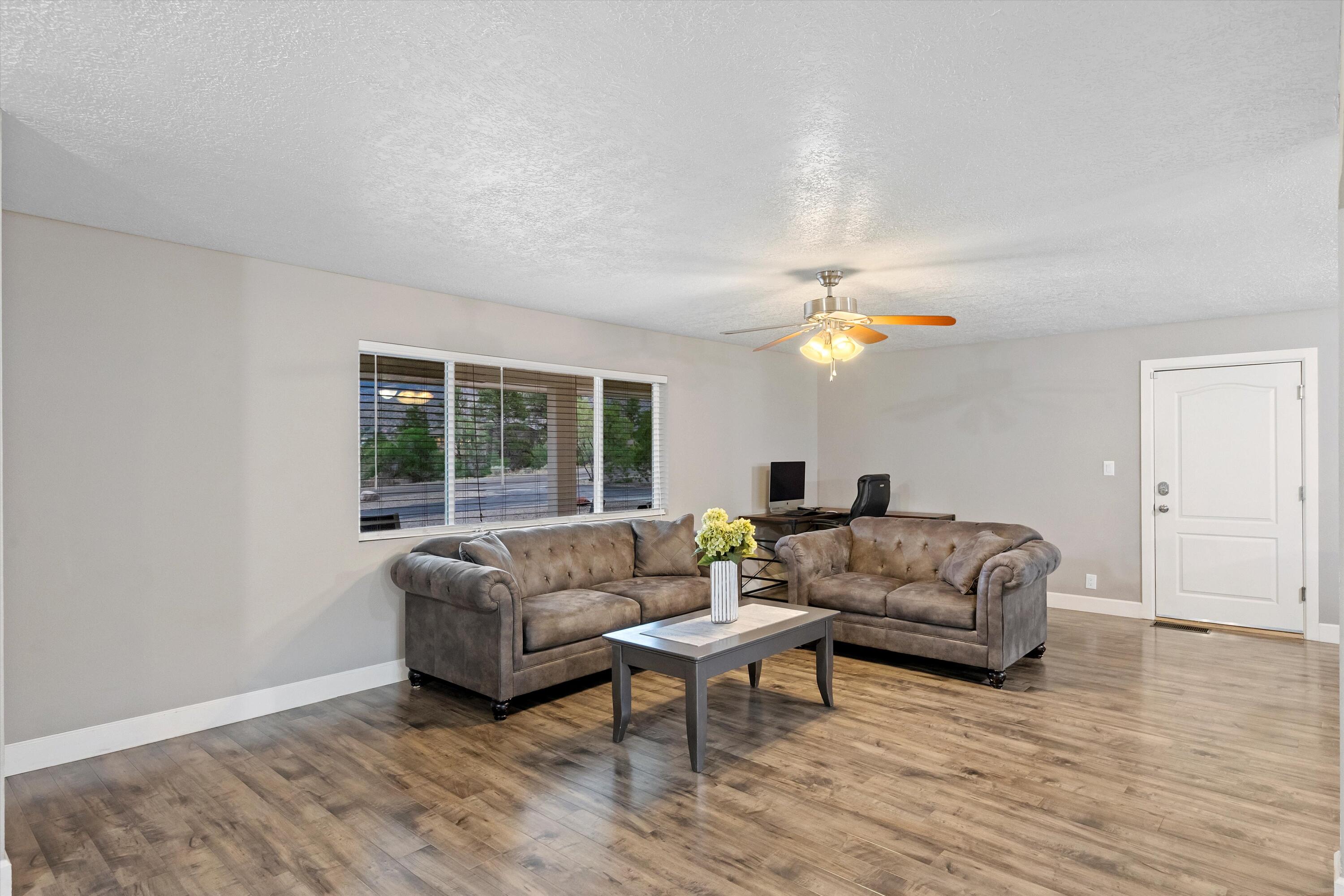 830 Stagecoach Road SE