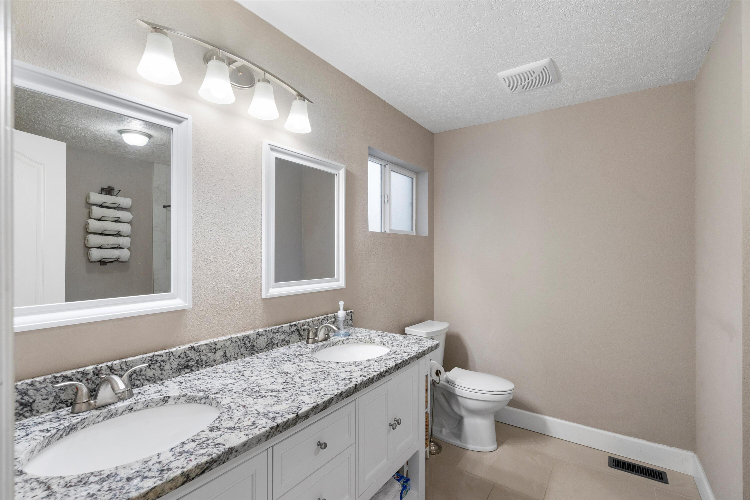 830 Stagecoach Road SE