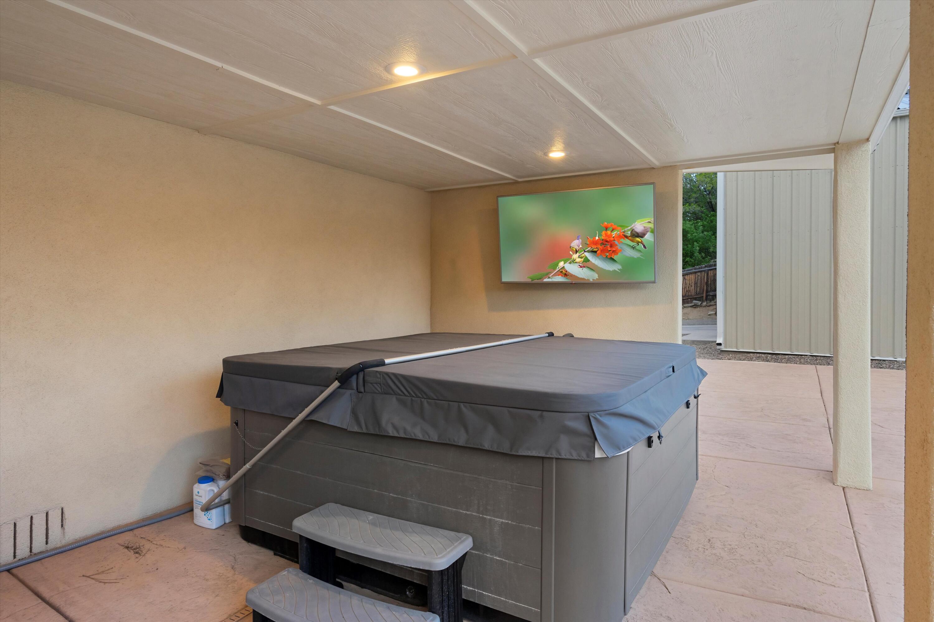 830 Stagecoach Road SE