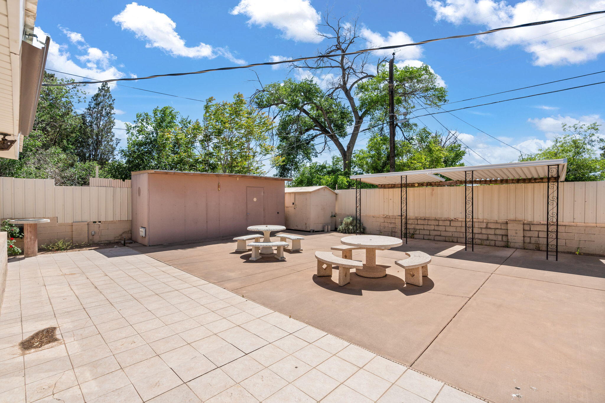 1339 Richmond Drive NE