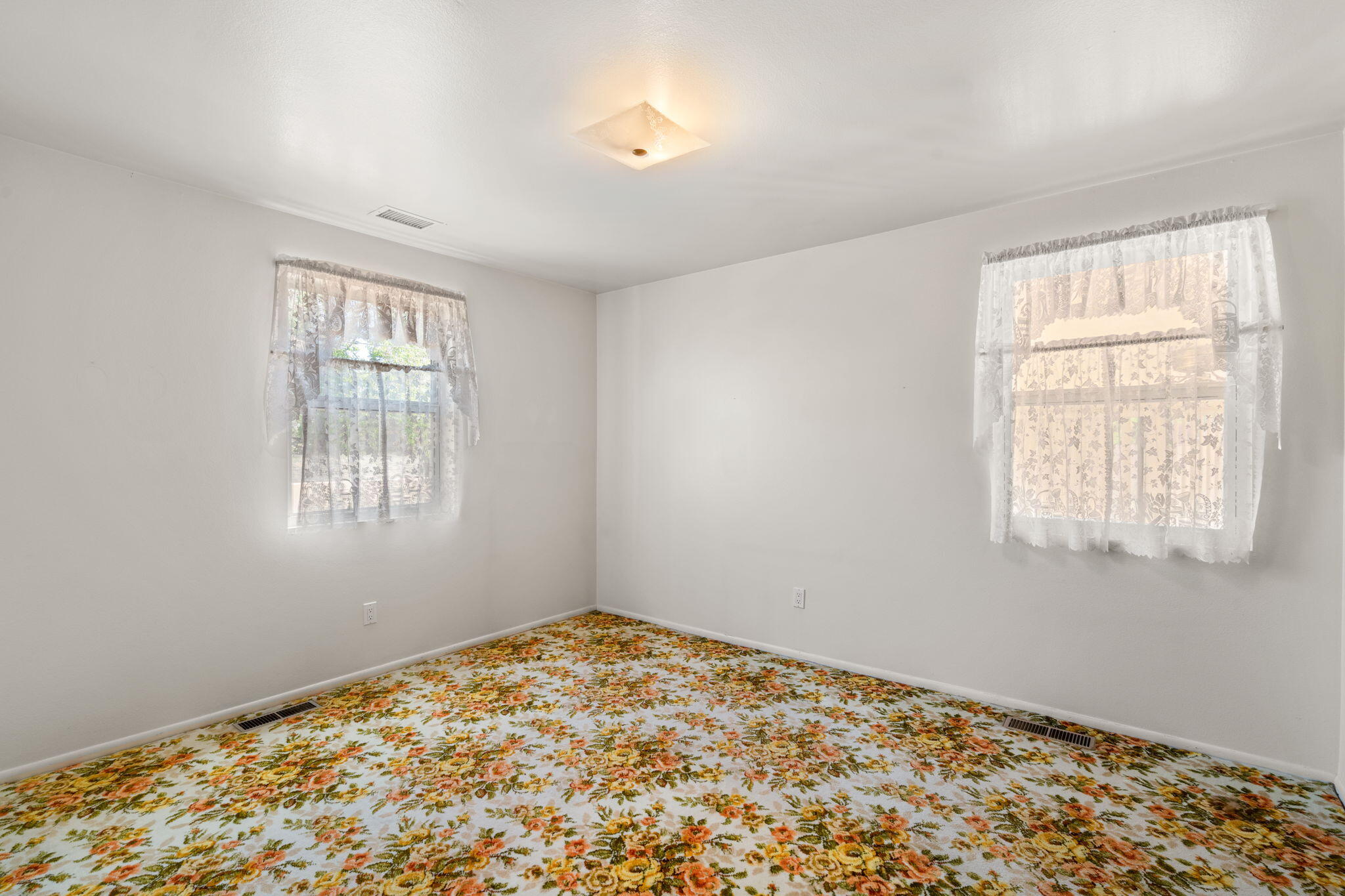 1339 Richmond Drive NE