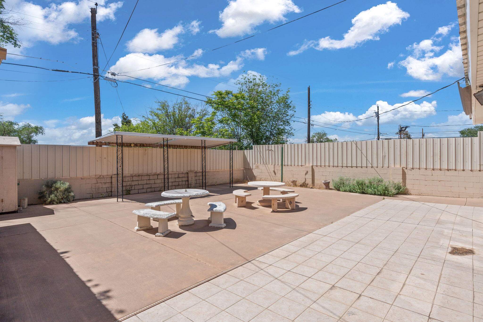 1339 Richmond Drive NE