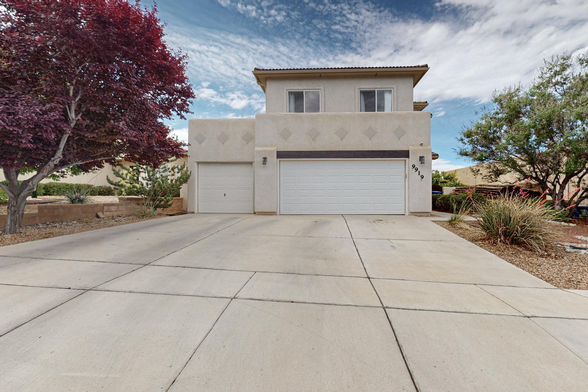 9919 Rio Corto Avenue SW