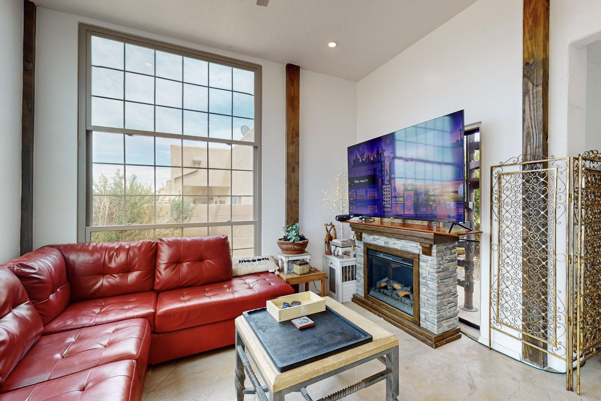 9919 Rio Corto Avenue SW