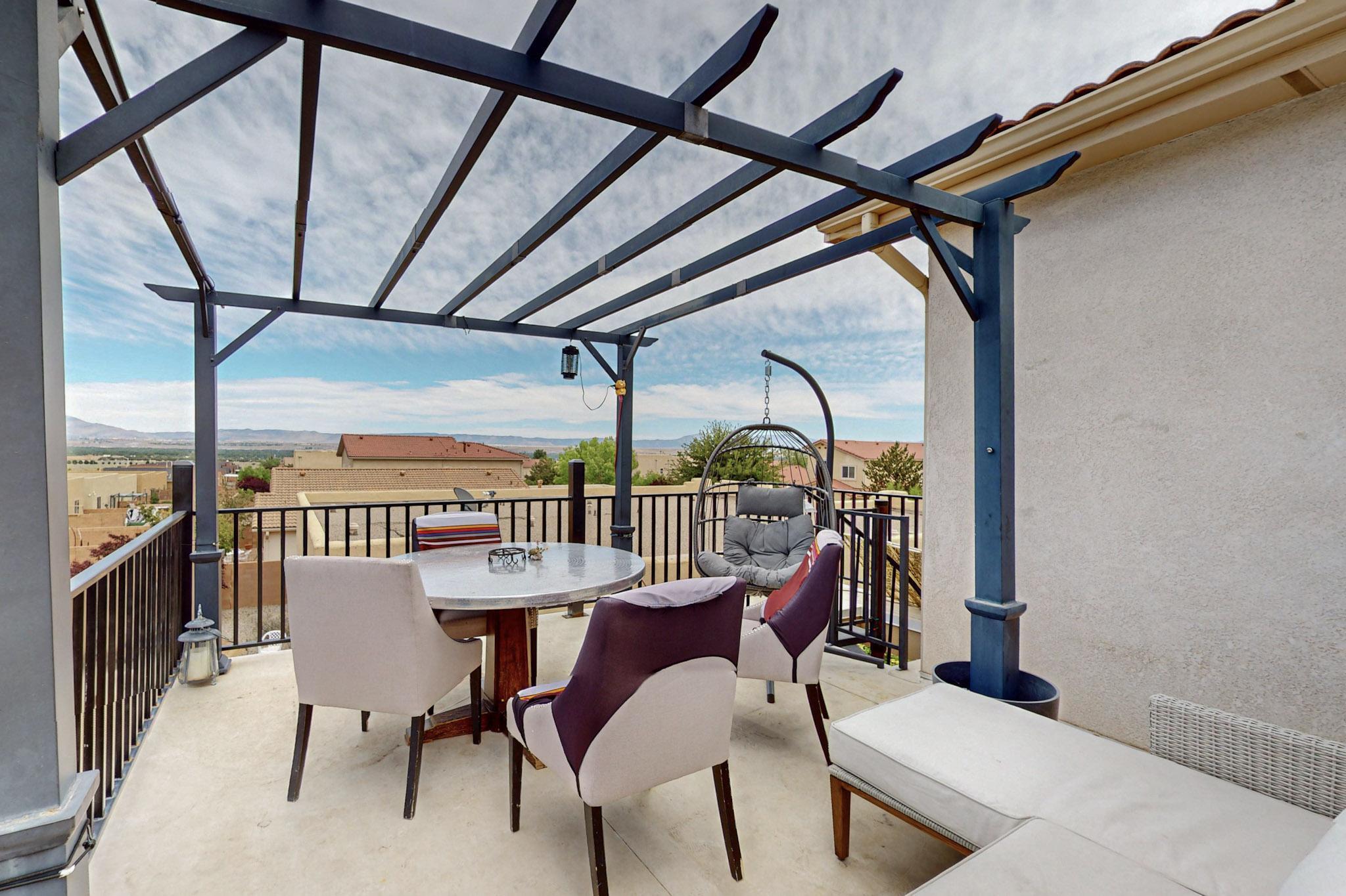 9919 Rio Corto Avenue SW