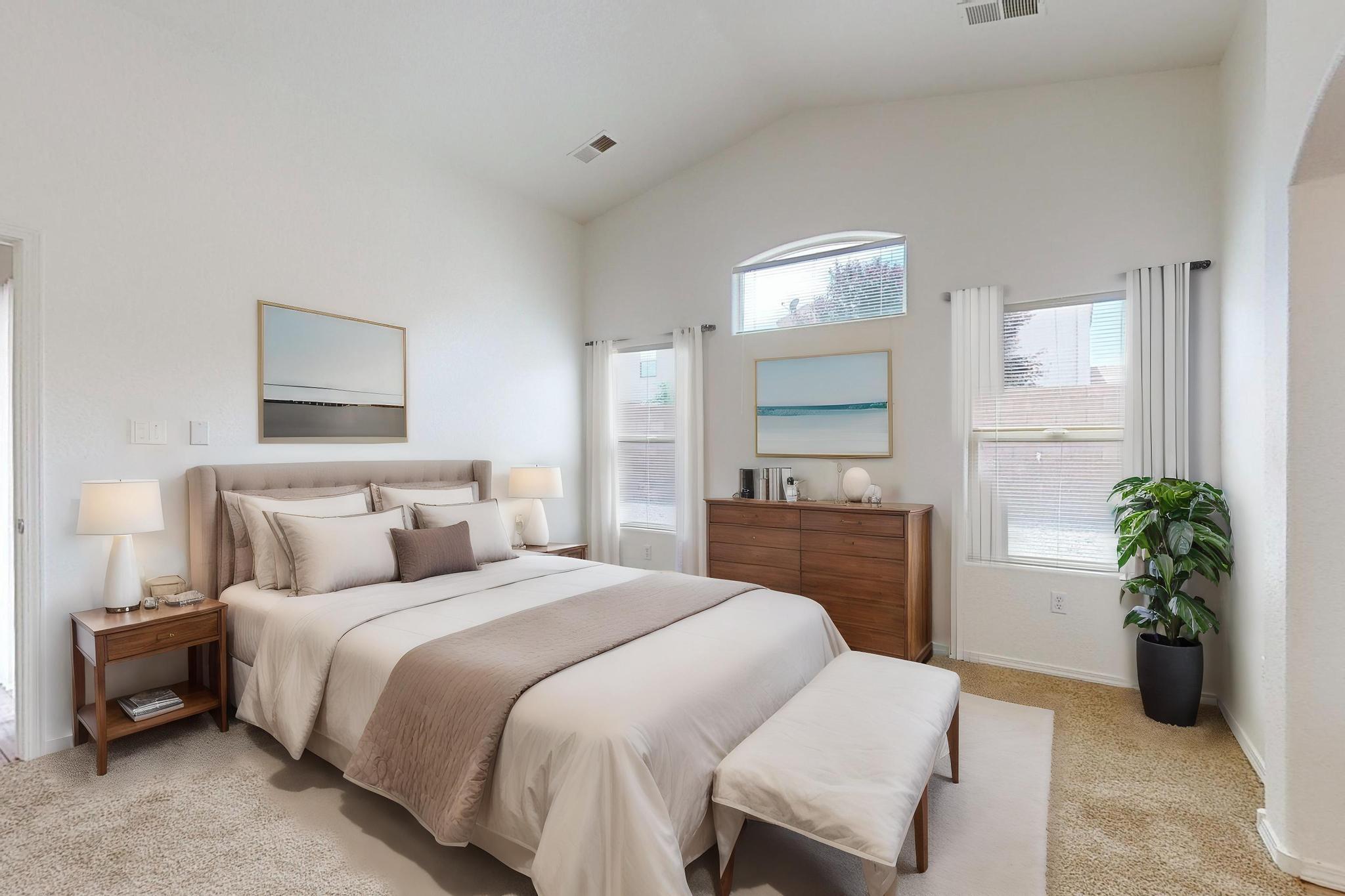 1359 Peppoli Loop SE