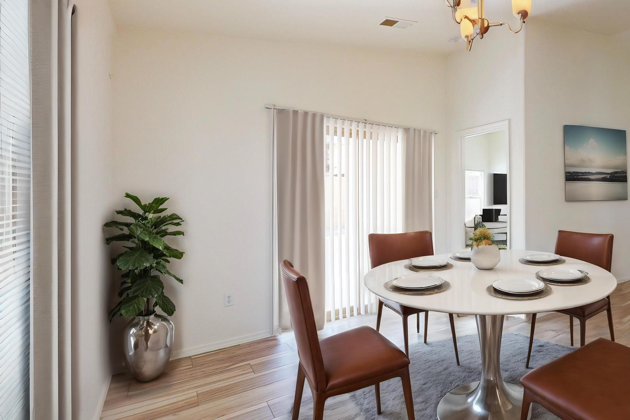 1359 Peppoli Loop SE