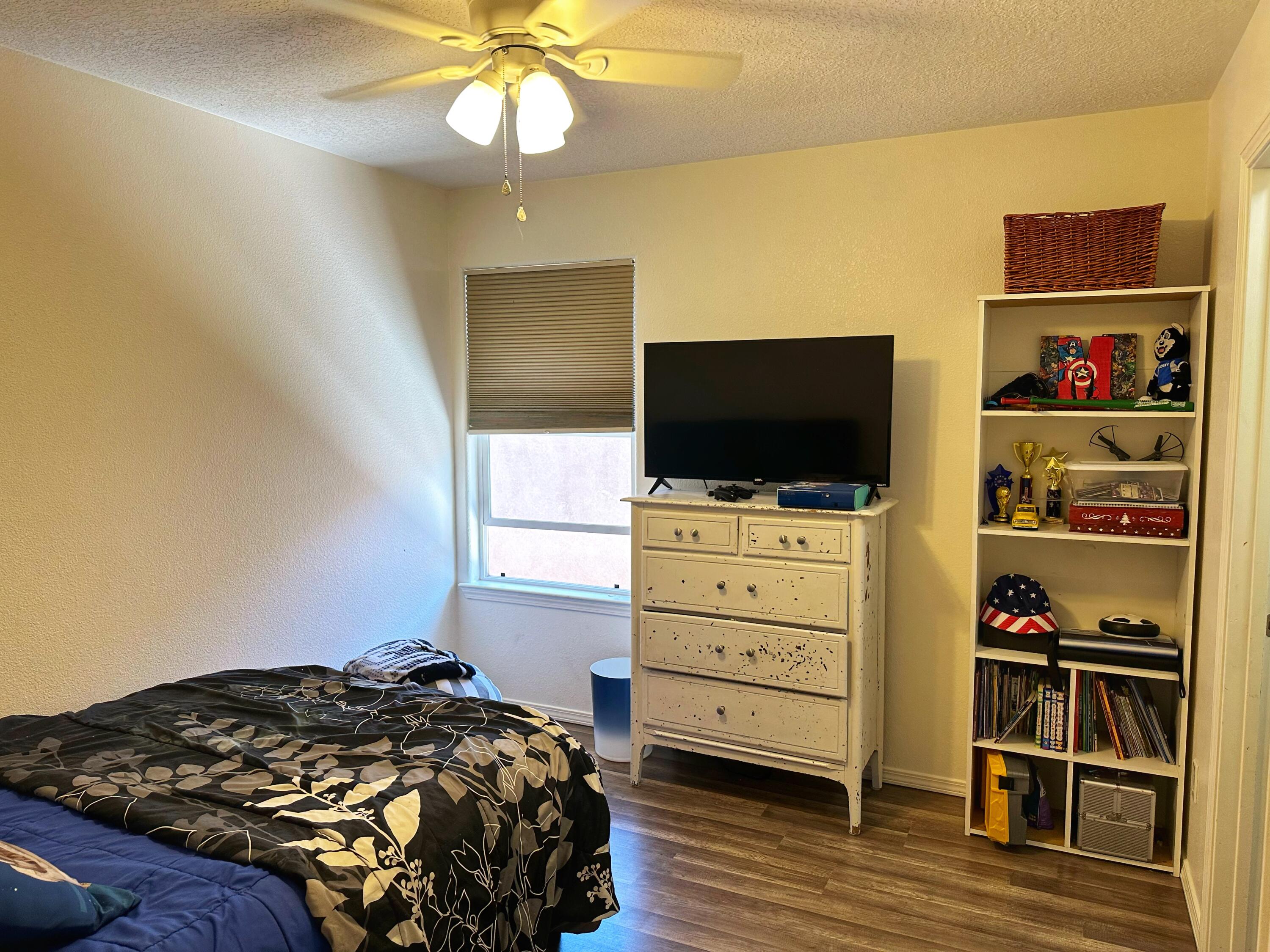 6604 Ventana Hills Road NW