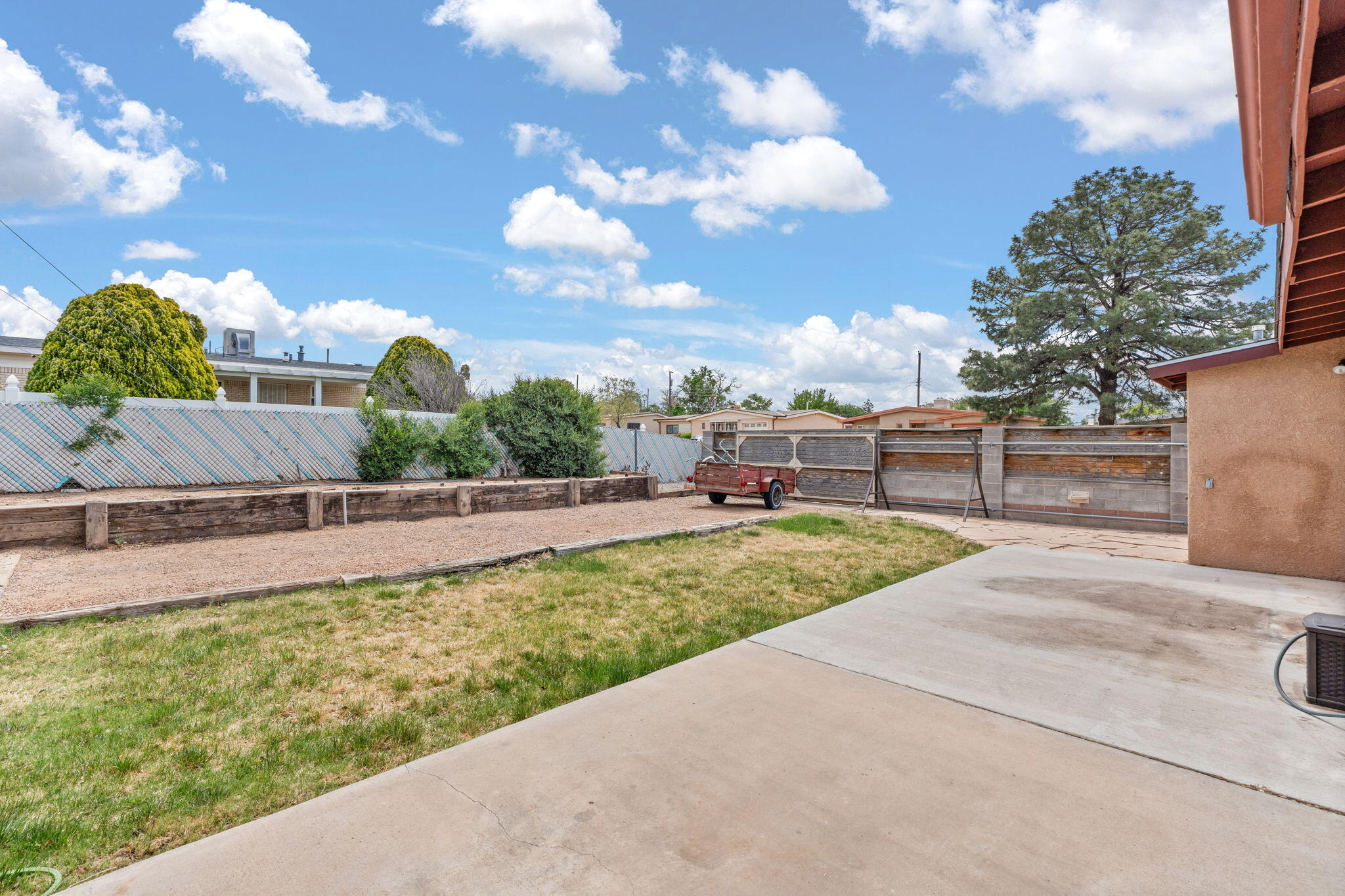 700 Claudine Street NE