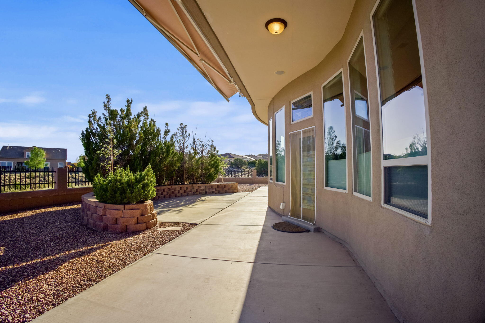 2623 Vista Manzano Loop NE