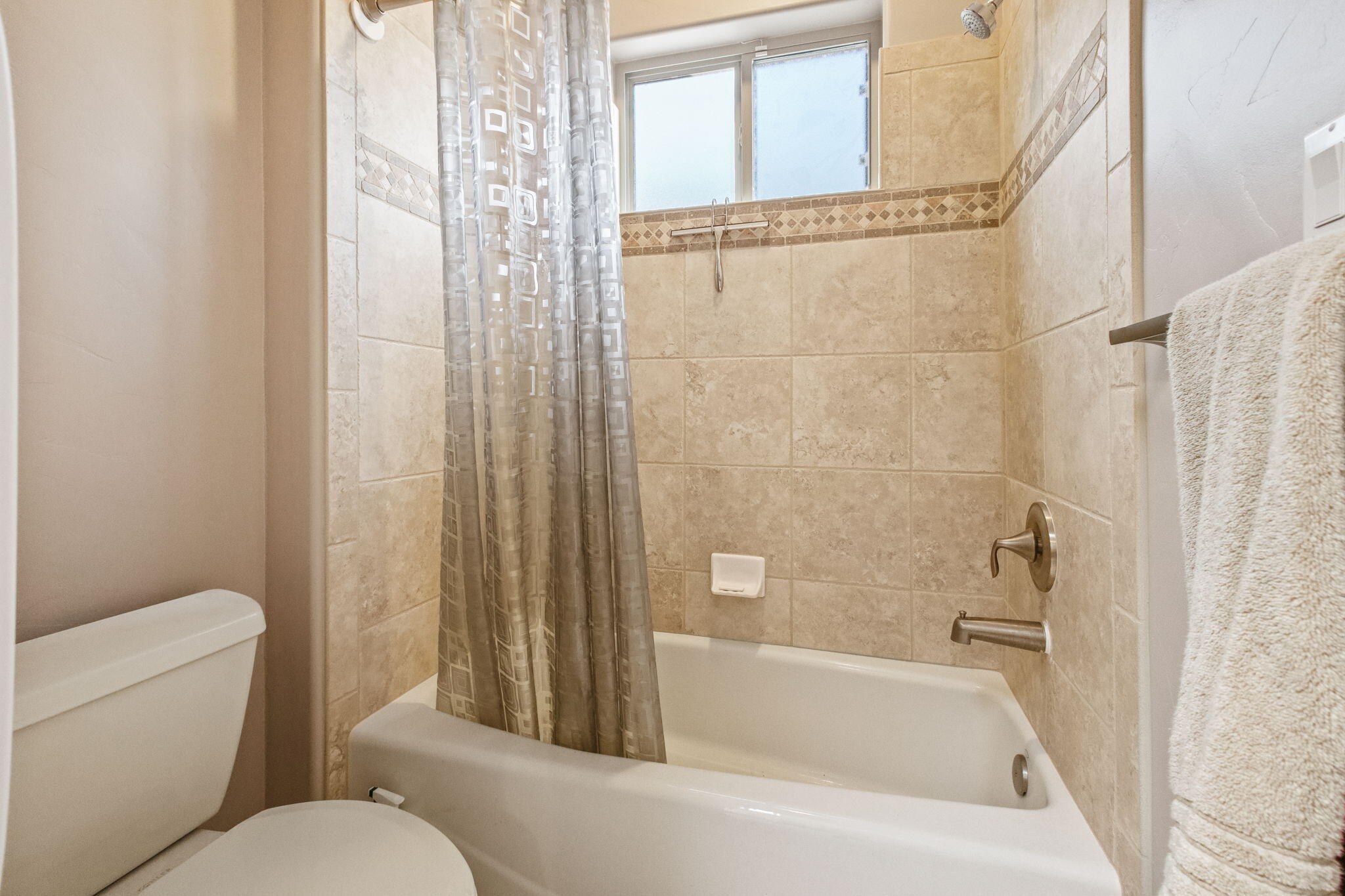 2623 Vista Manzano Loop NE