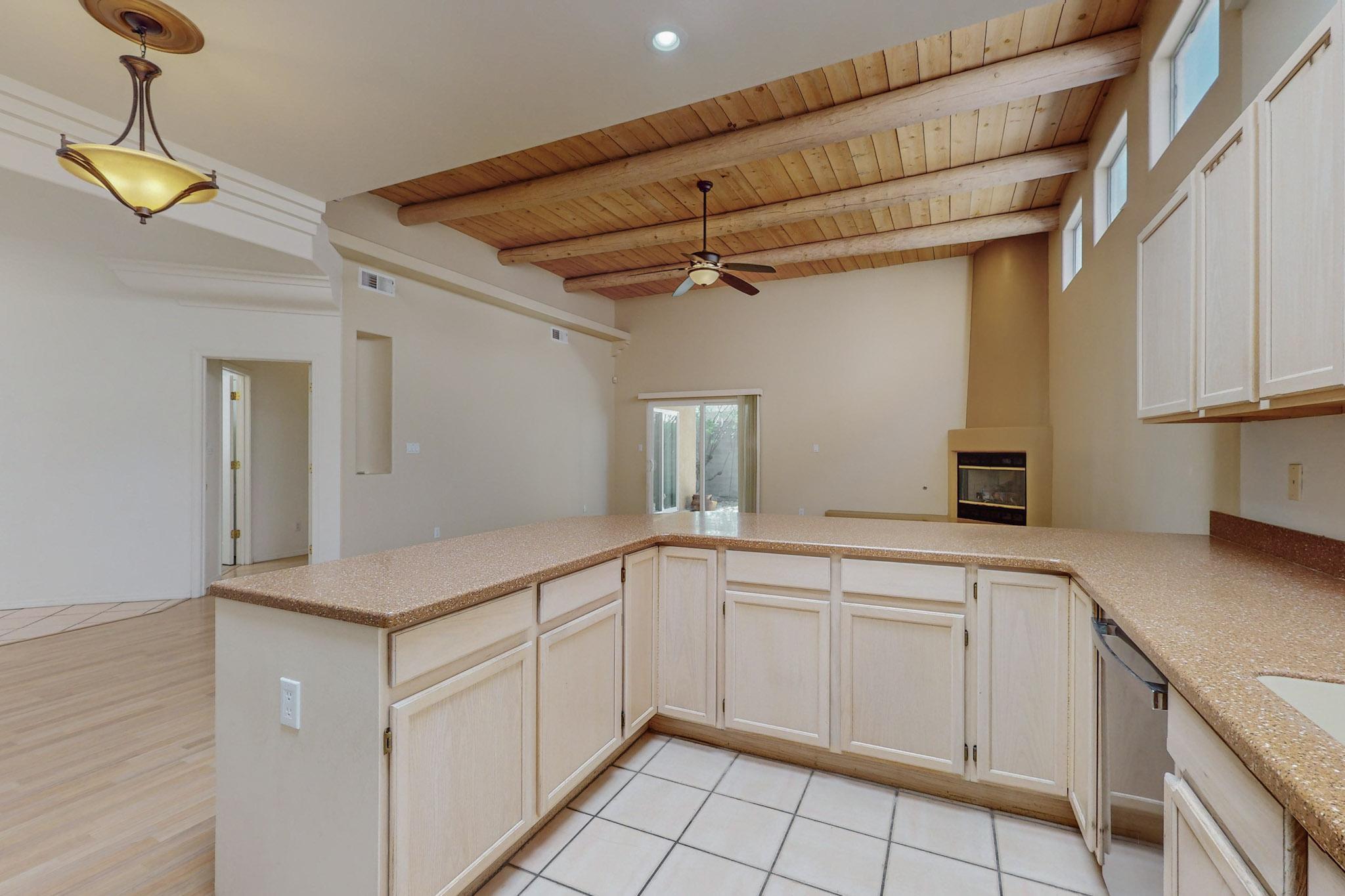 7220 Capitan Avenue NE