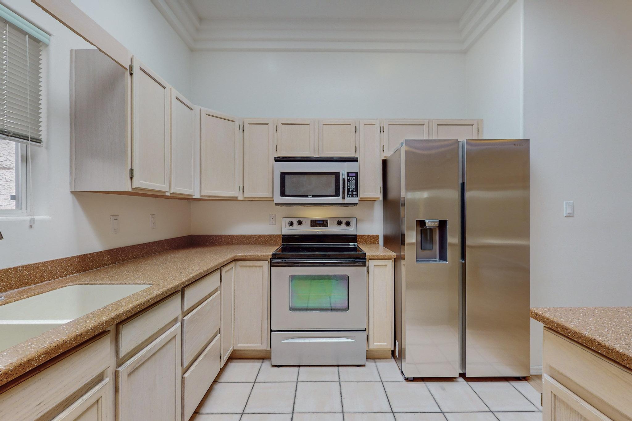 7220 Capitan Avenue NE