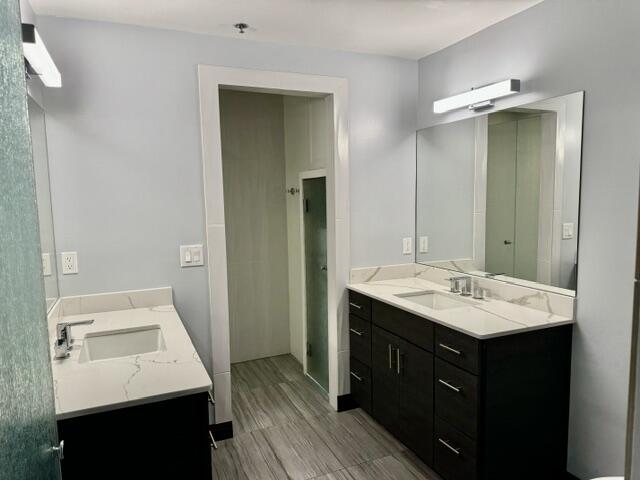 219 CENTRAL Avenue NW 301