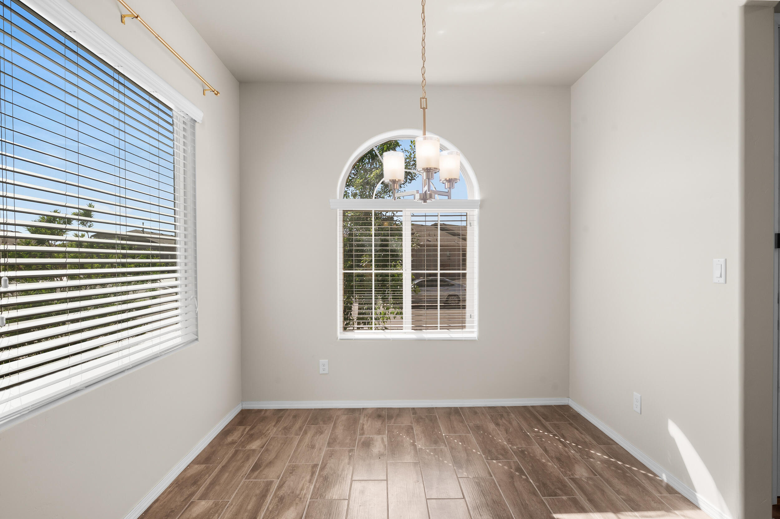 4525 Bald Eagle Loop NE