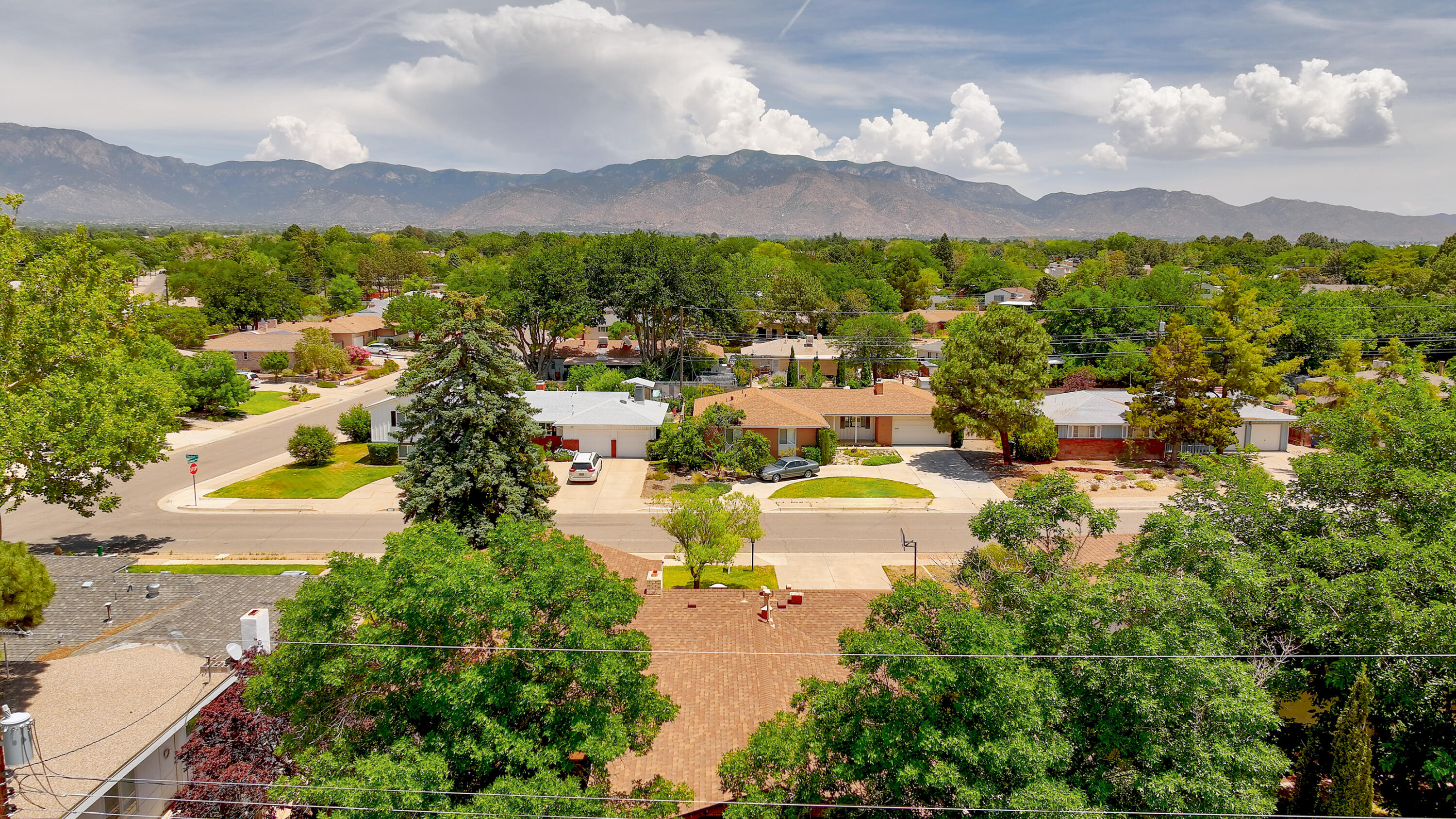 3617 Stardust Drive NE