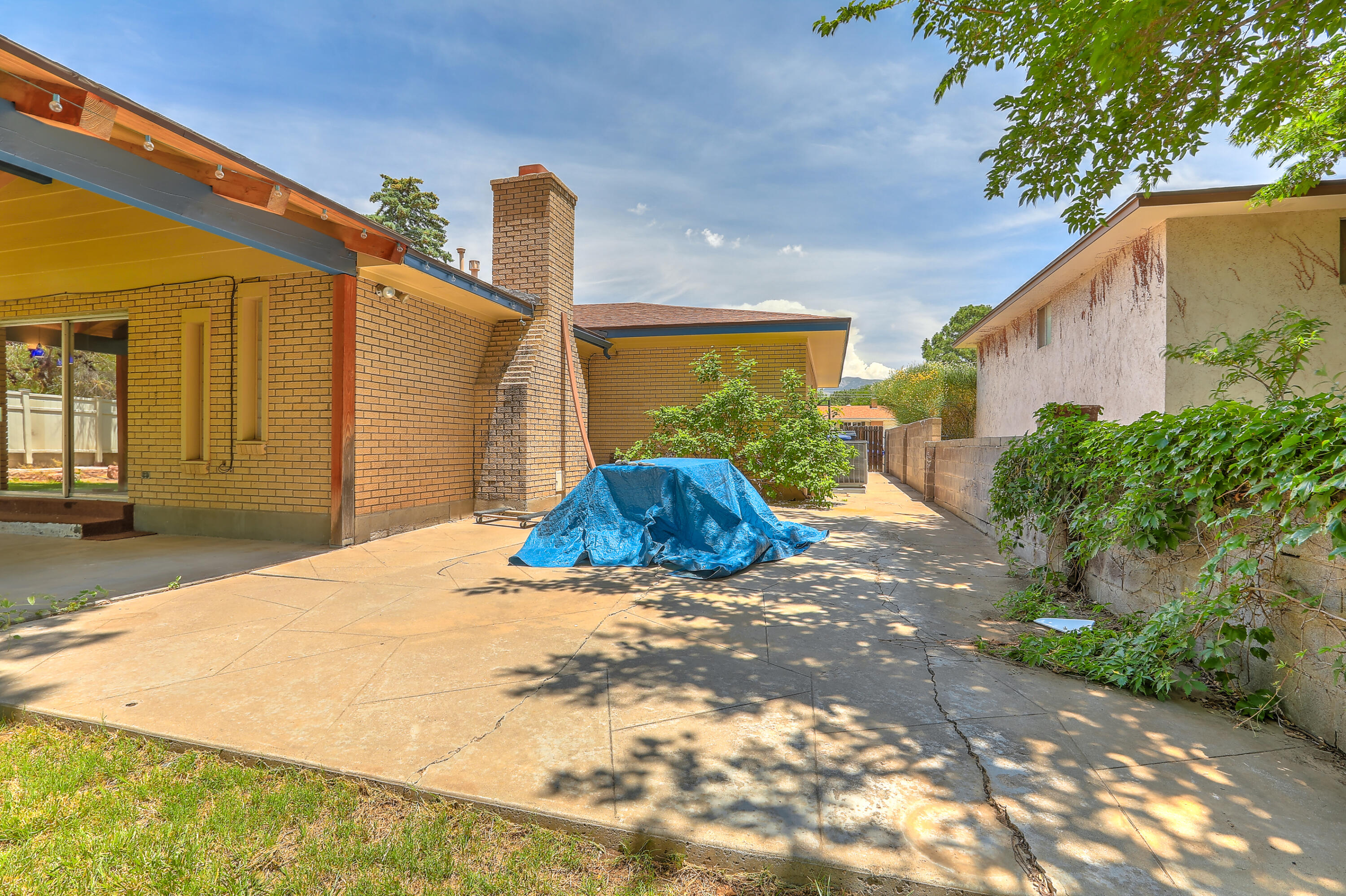 3617 Stardust Drive NE