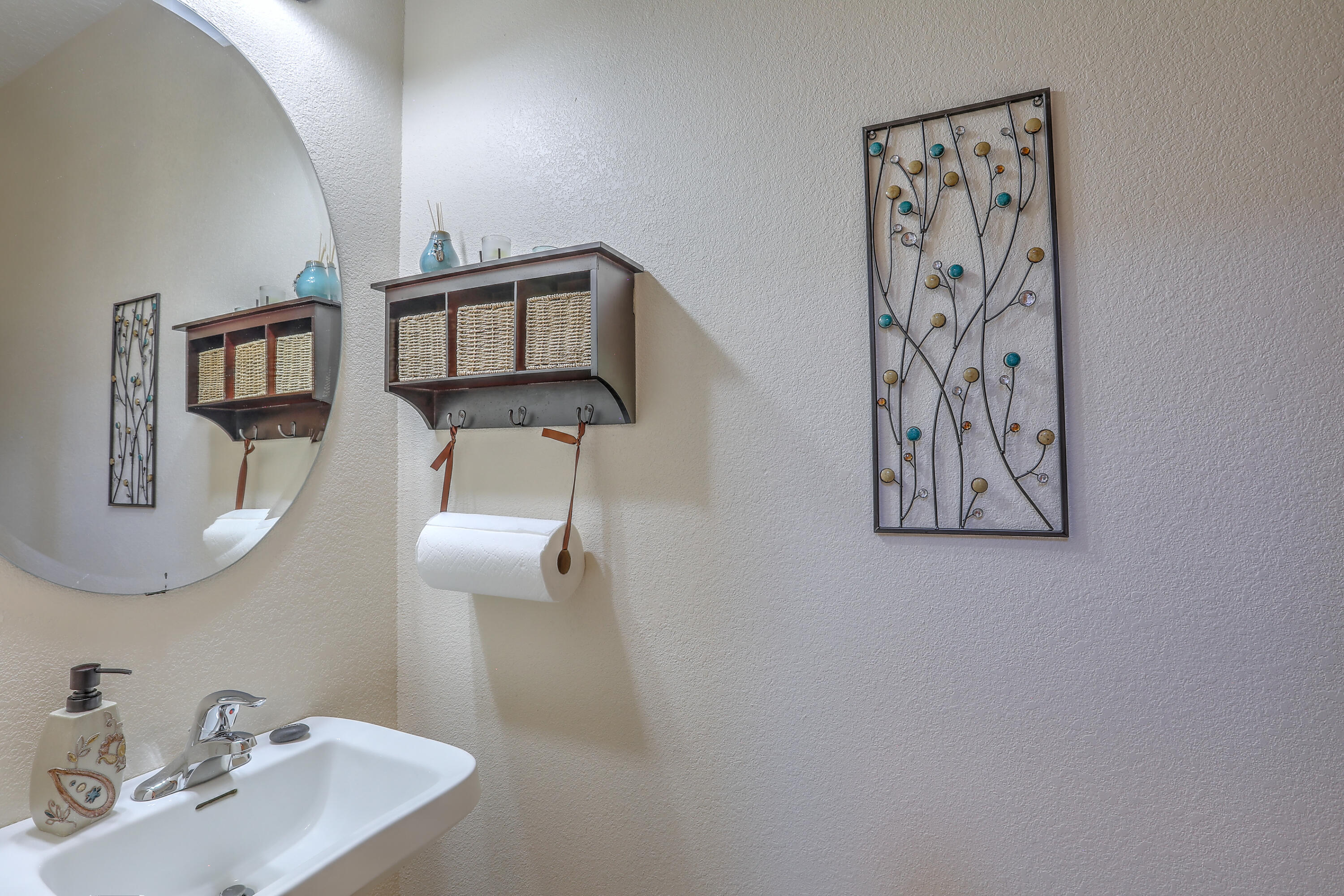 8412 Desert Sunrise Road NE