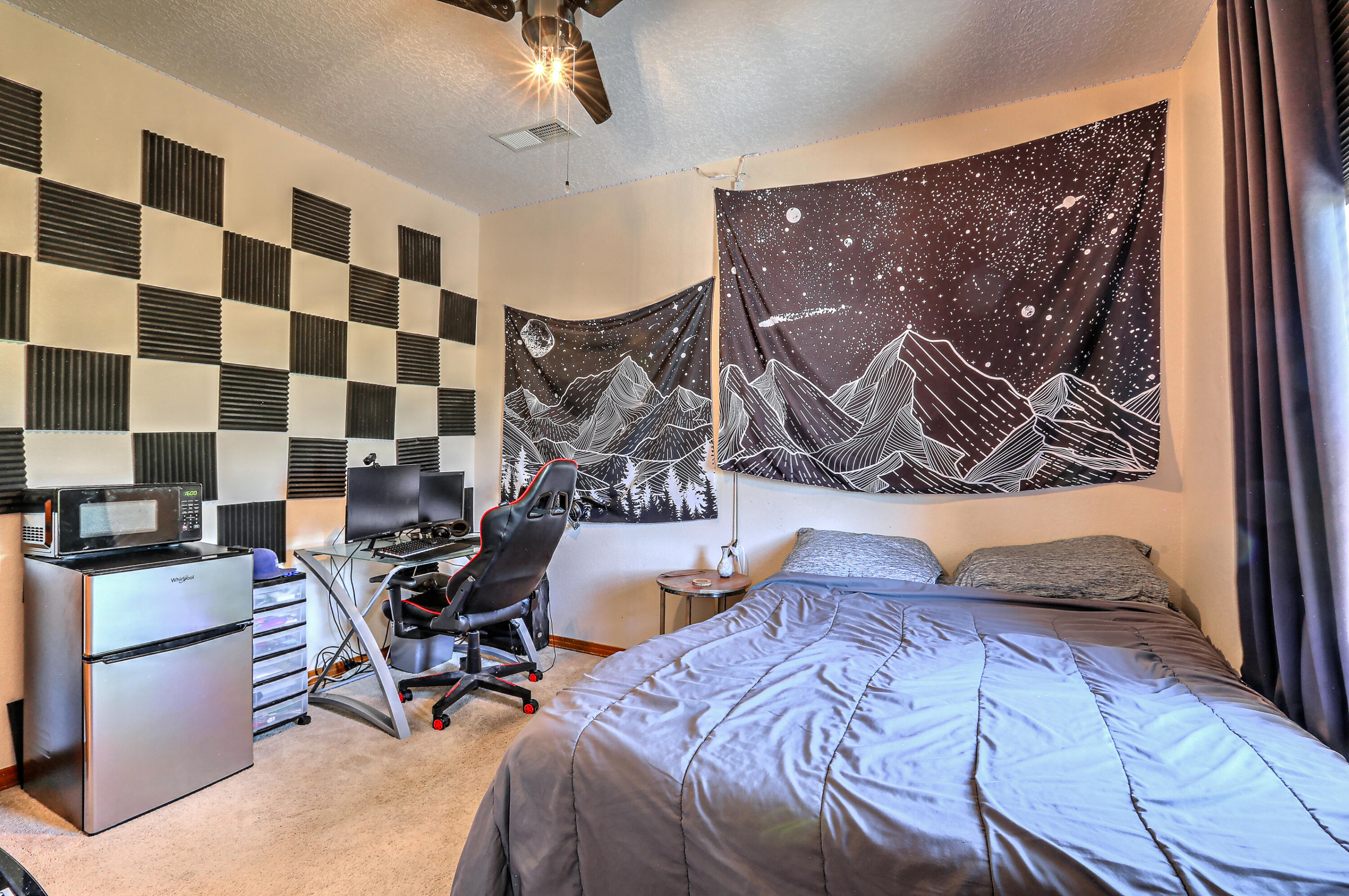 8412 Desert Sunrise Road NE