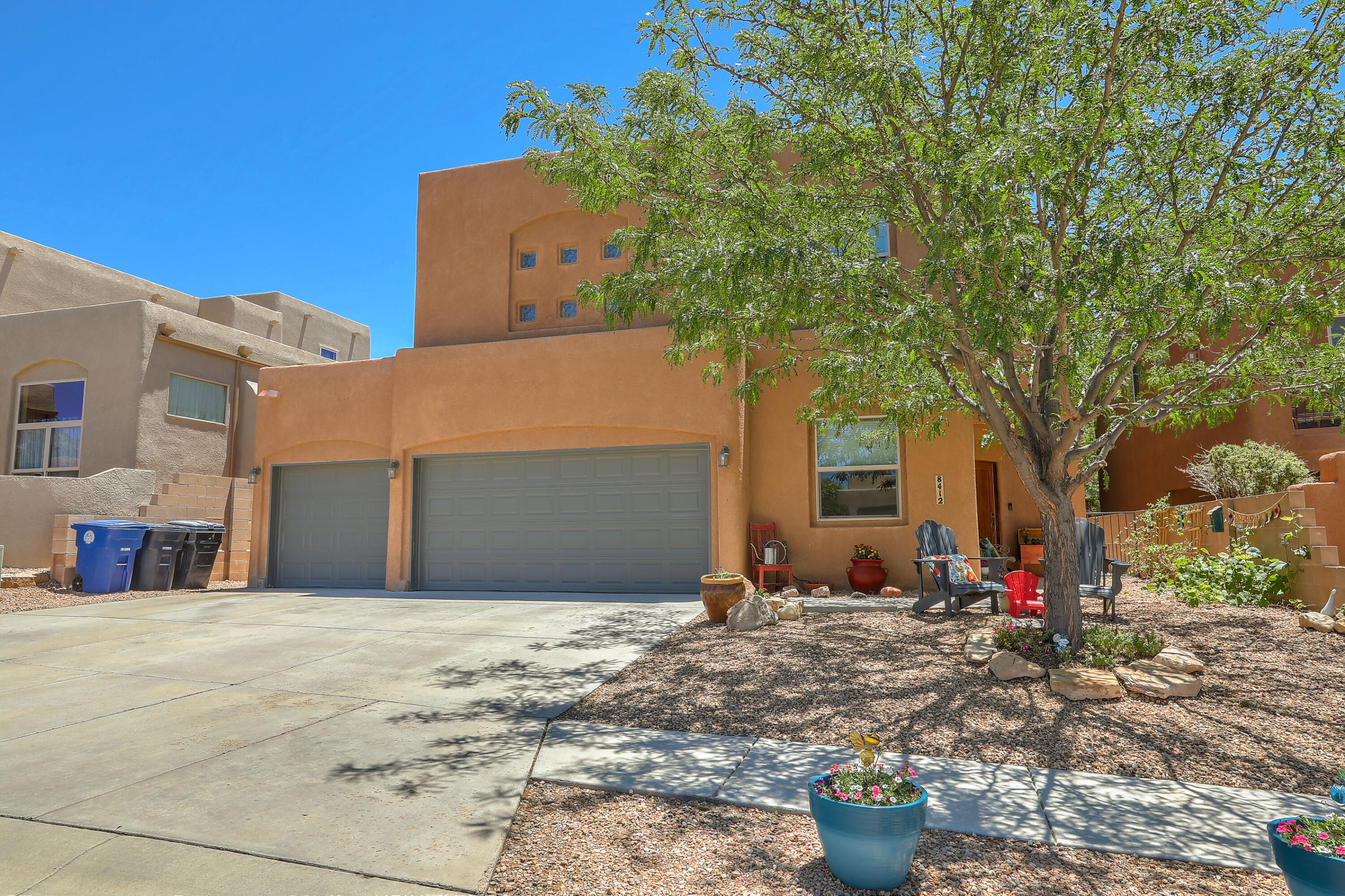 8412 Desert Sunrise Road NE