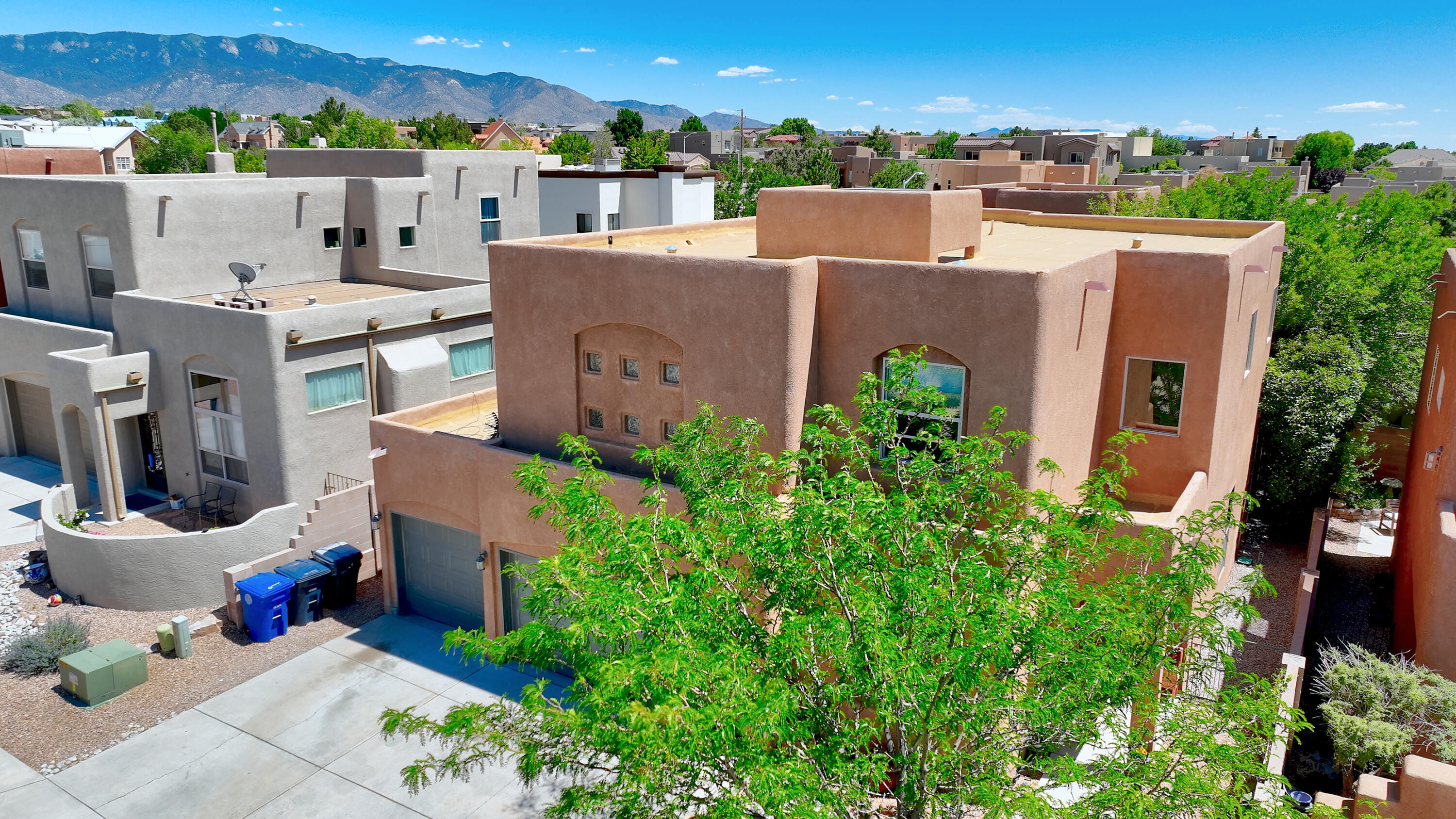 8412 Desert Sunrise Road NE