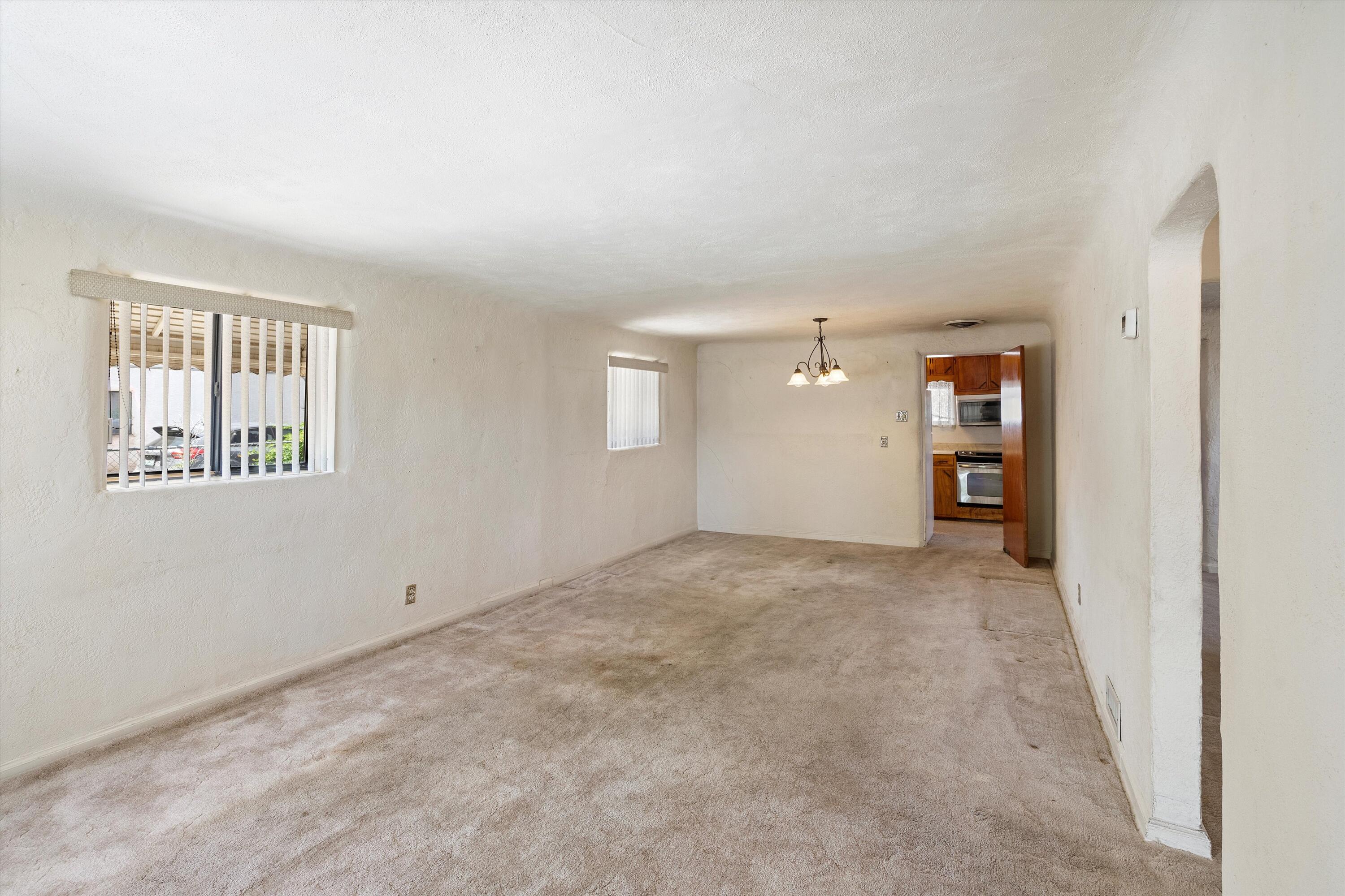 1629 Evergreen Drive SW