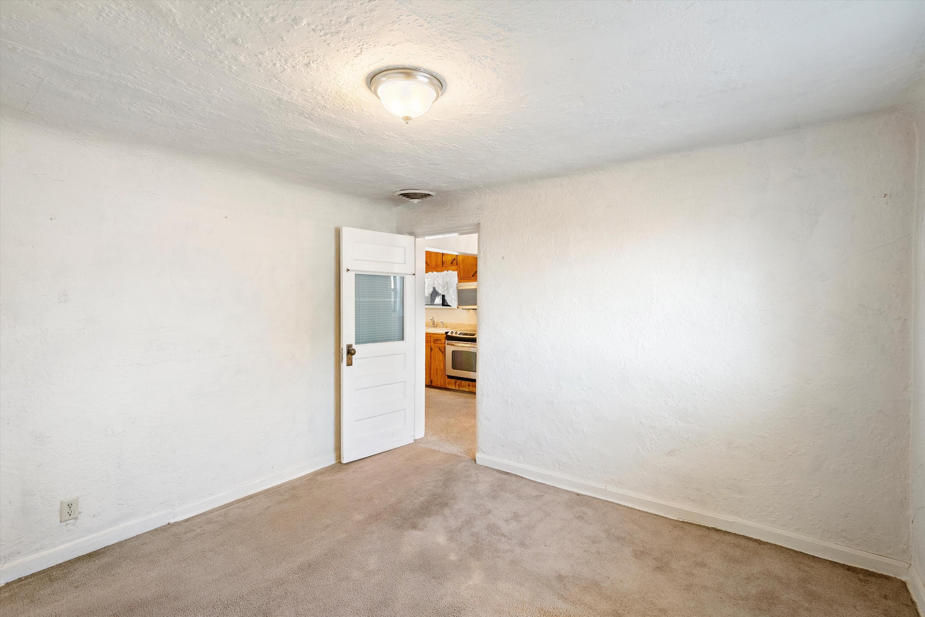 1629 Evergreen Drive SW