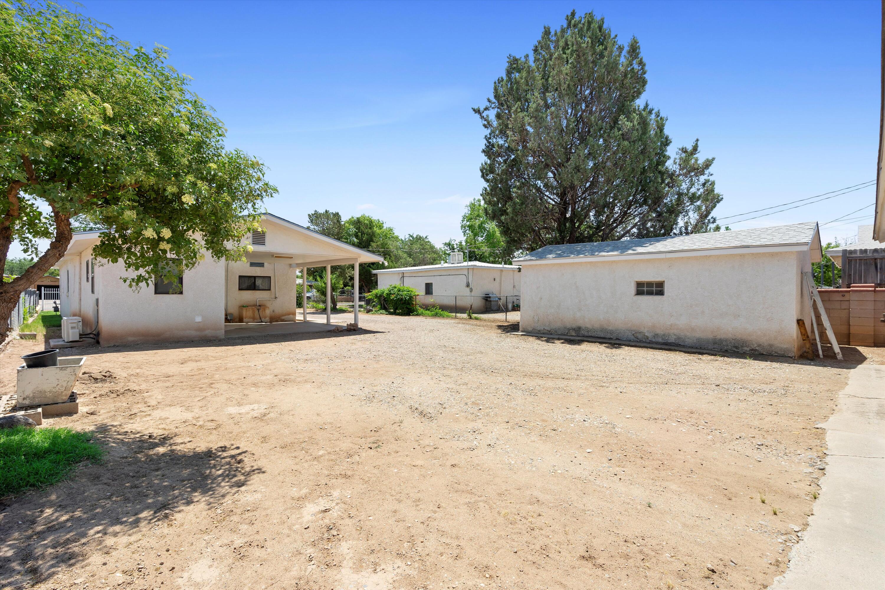 1629 Evergreen Drive SW