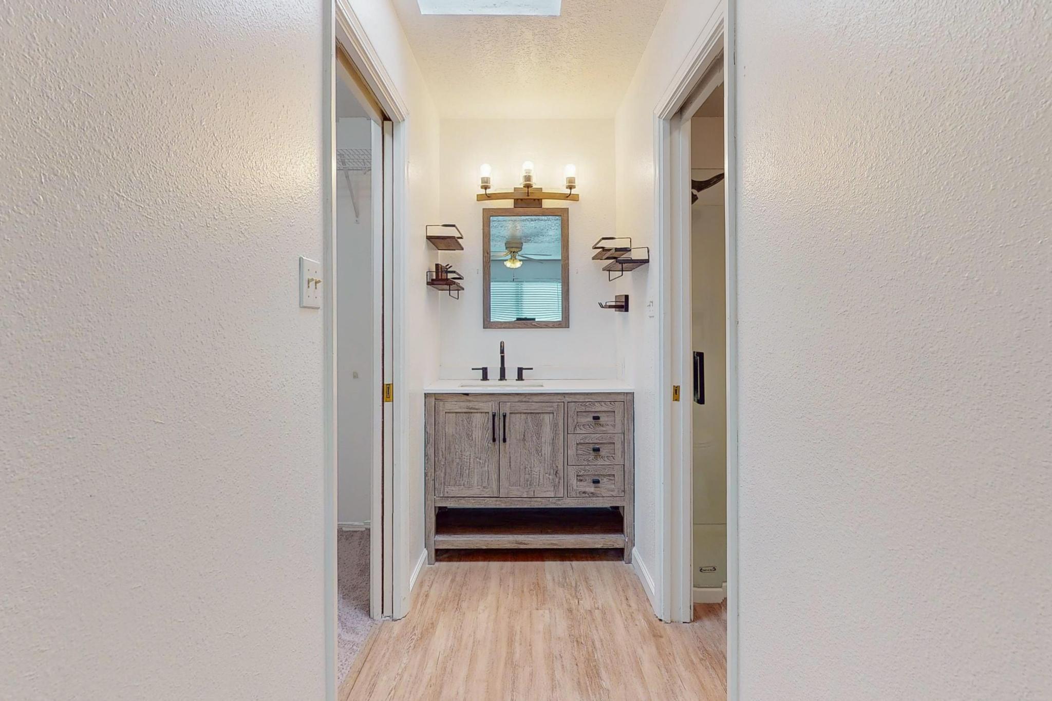 5801 Lowell Street NE 30d