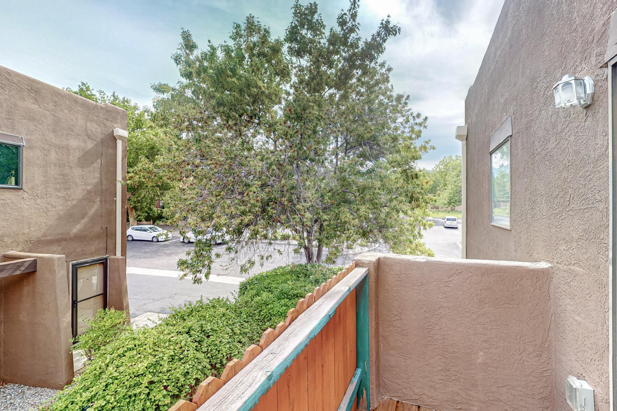 5801 Lowell Street NE 30d