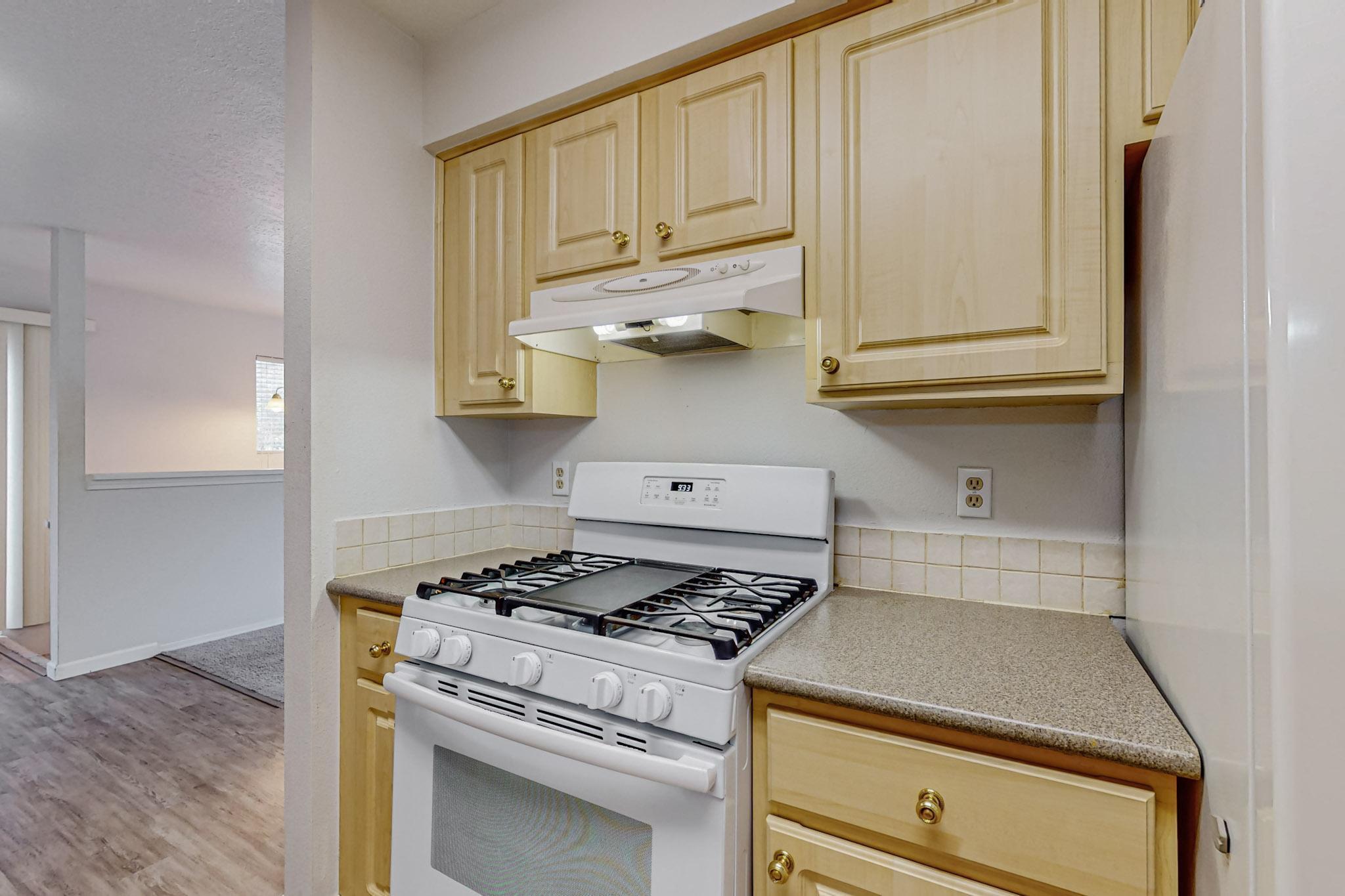 5801 Lowell Street NE 30d