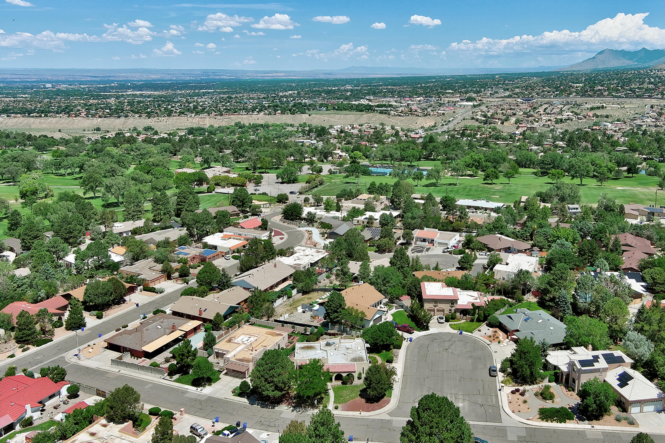 1529 Stagecoach Lane SE