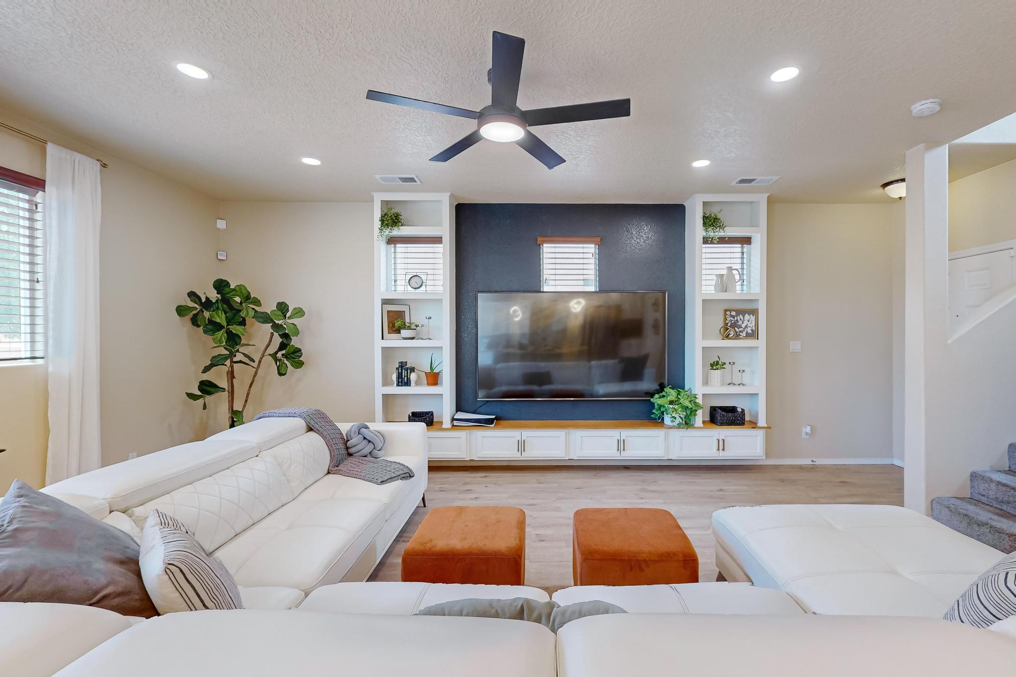 6506 Desert Spirit Road NW