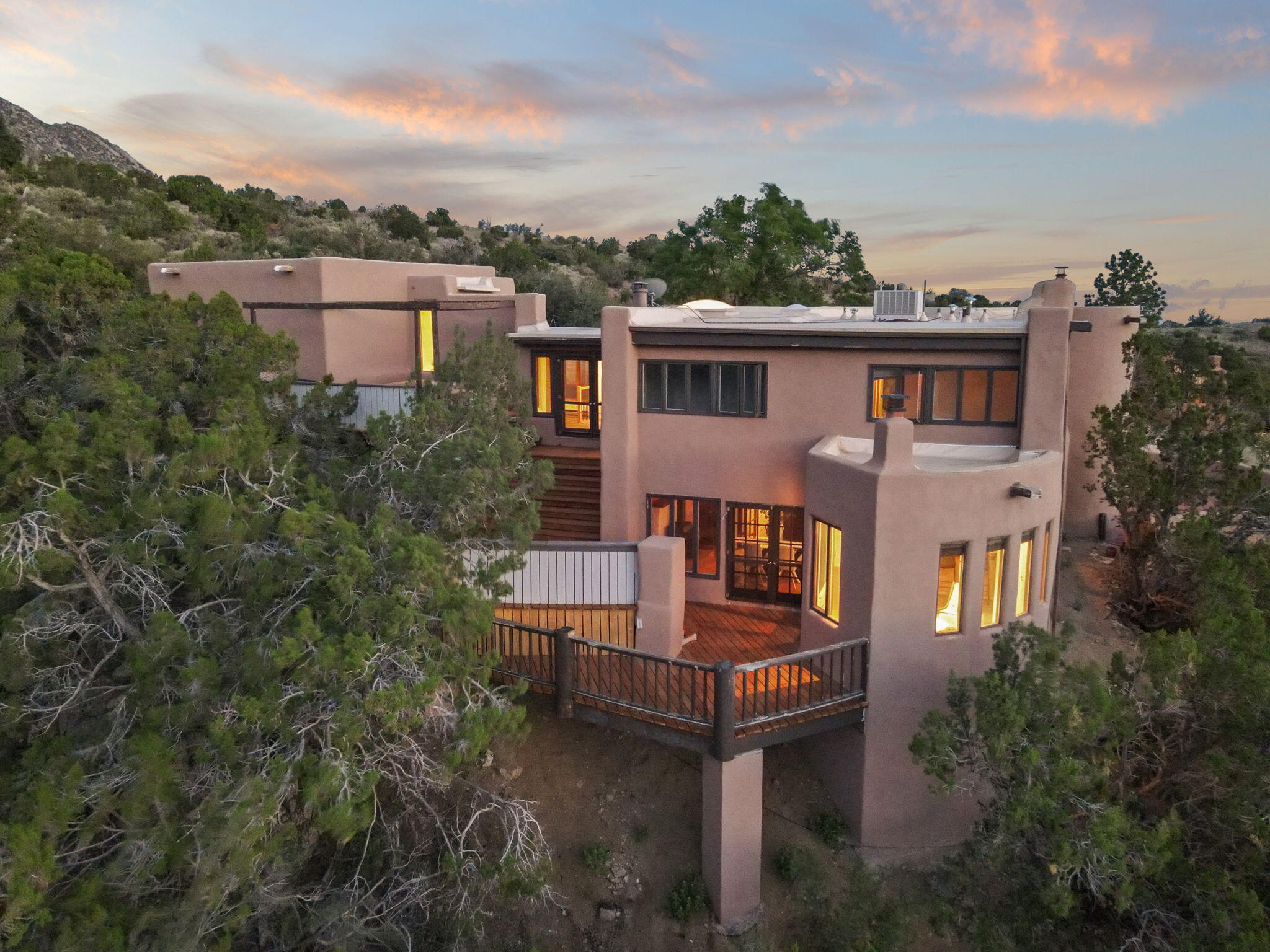 21 Tierra Monte Street NE