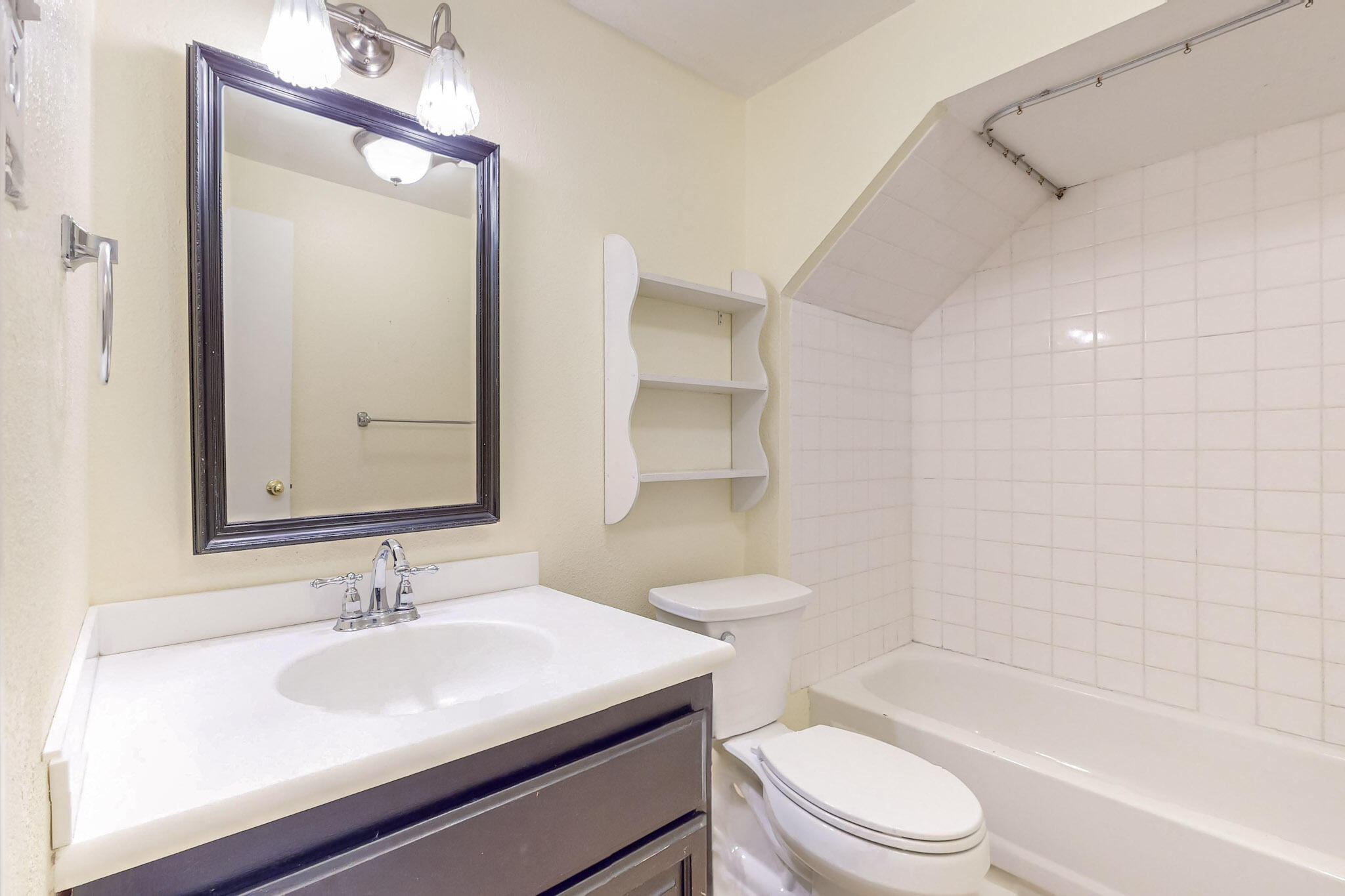 10805 Menaul Boulevard NE