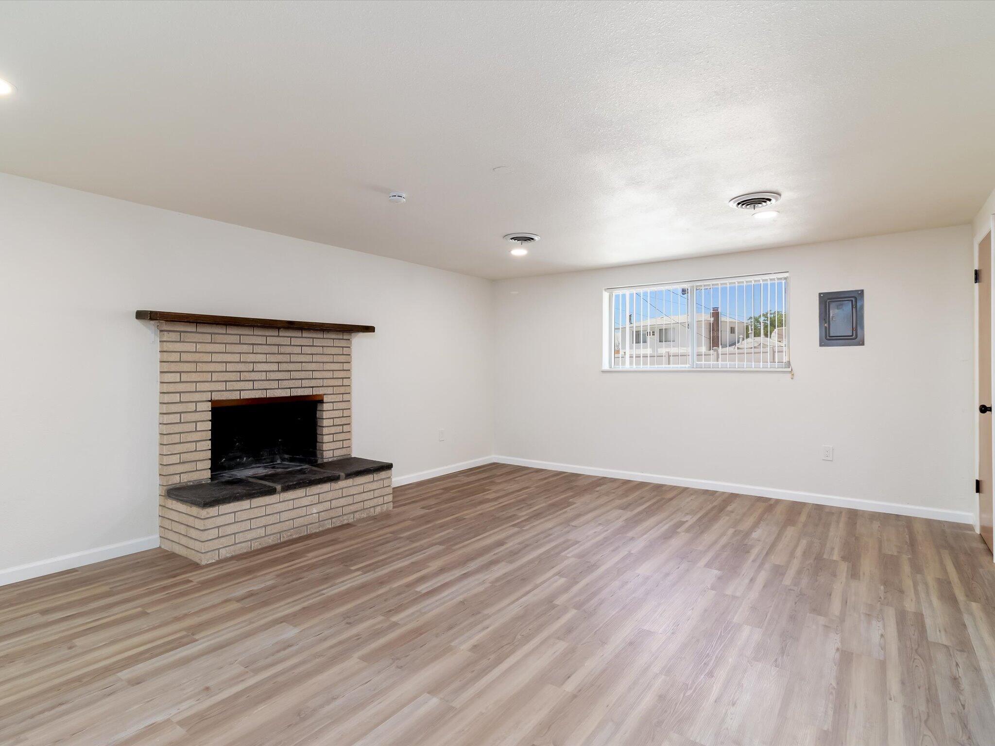 9619 LAGRIMA DE ORO Road NE