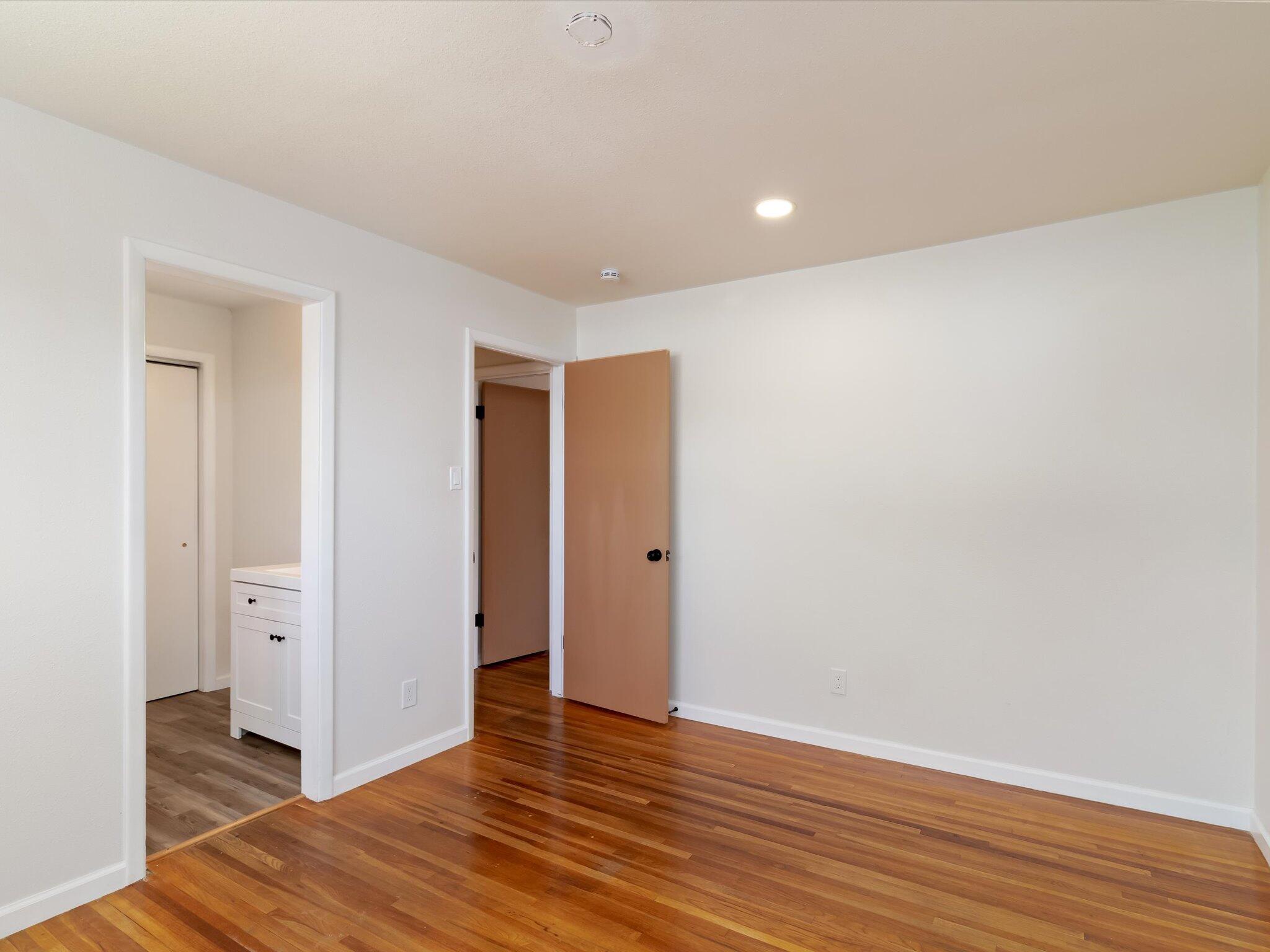 9619 LAGRIMA DE ORO Road NE