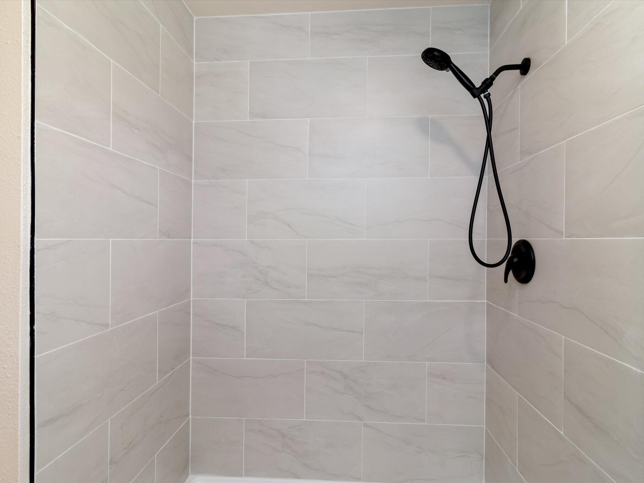 9619 LAGRIMA DE ORO Road NE