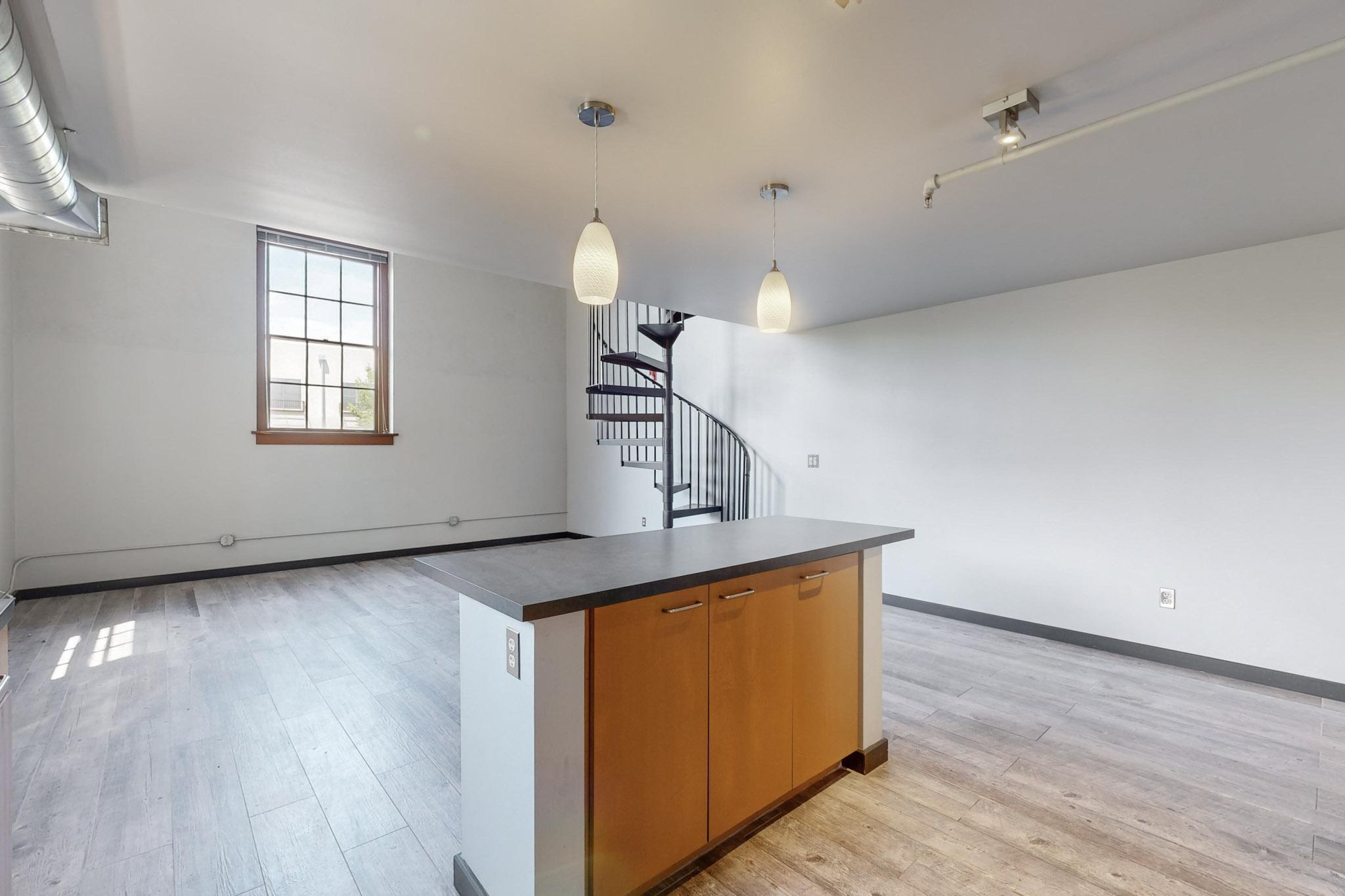 300 TIJERAS Avenue NE 312