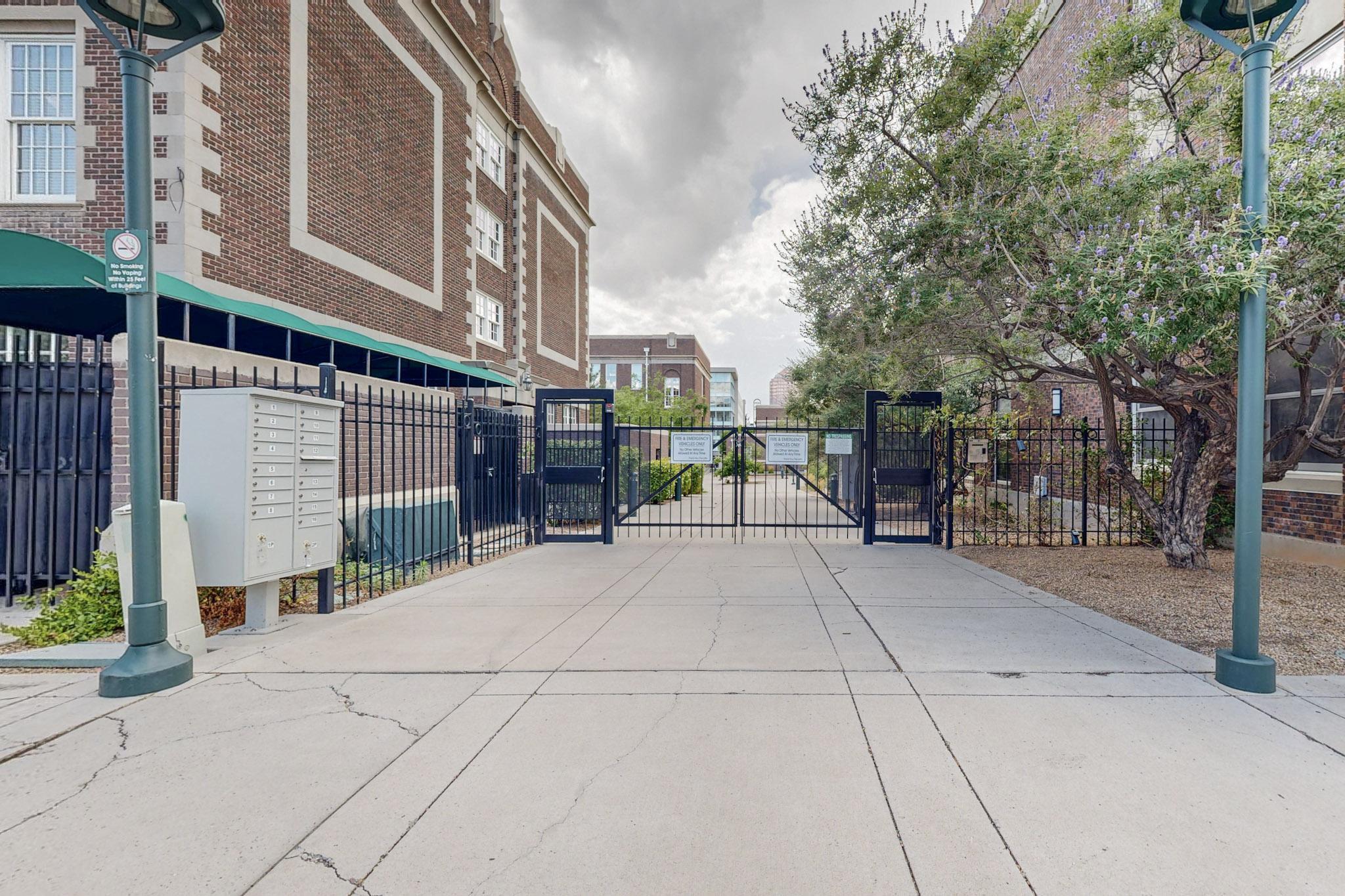 300 TIJERAS Avenue NE 312