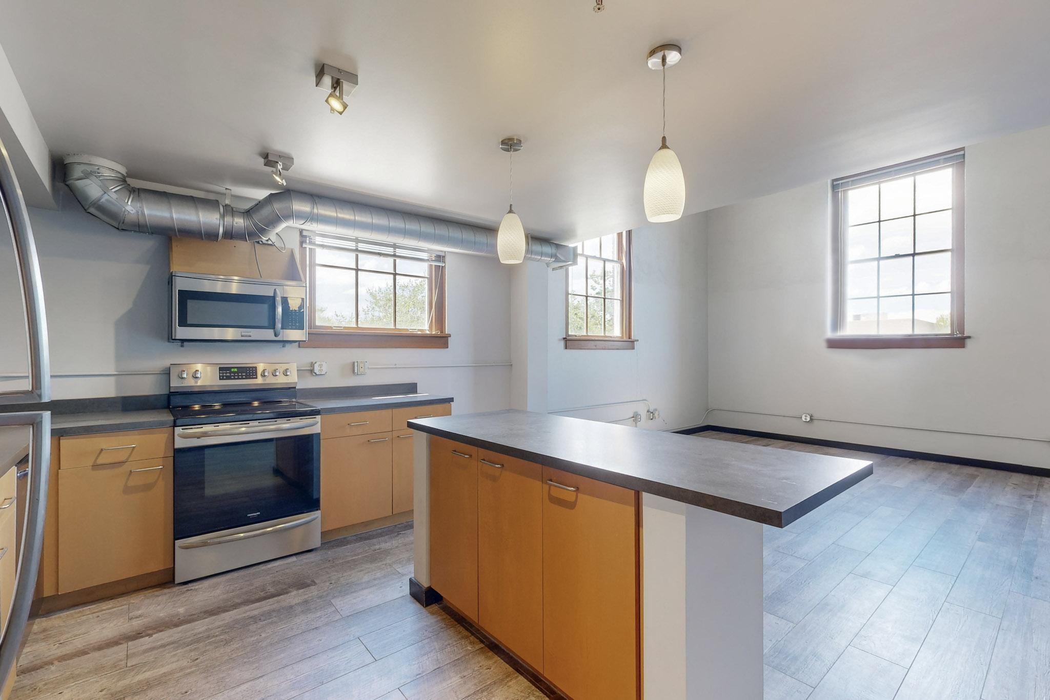 300 TIJERAS Avenue NE 312