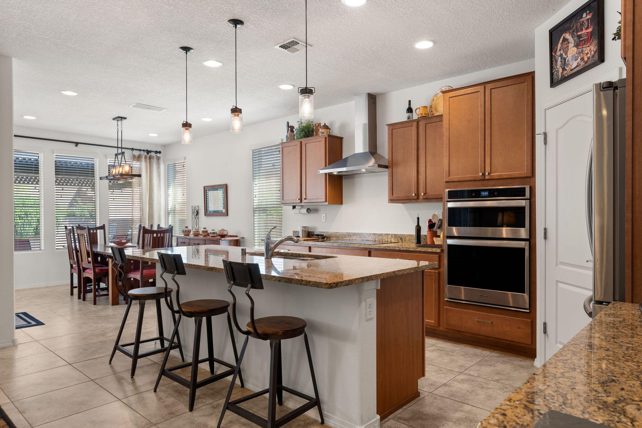 1719 Cooke Canyon Drive NW