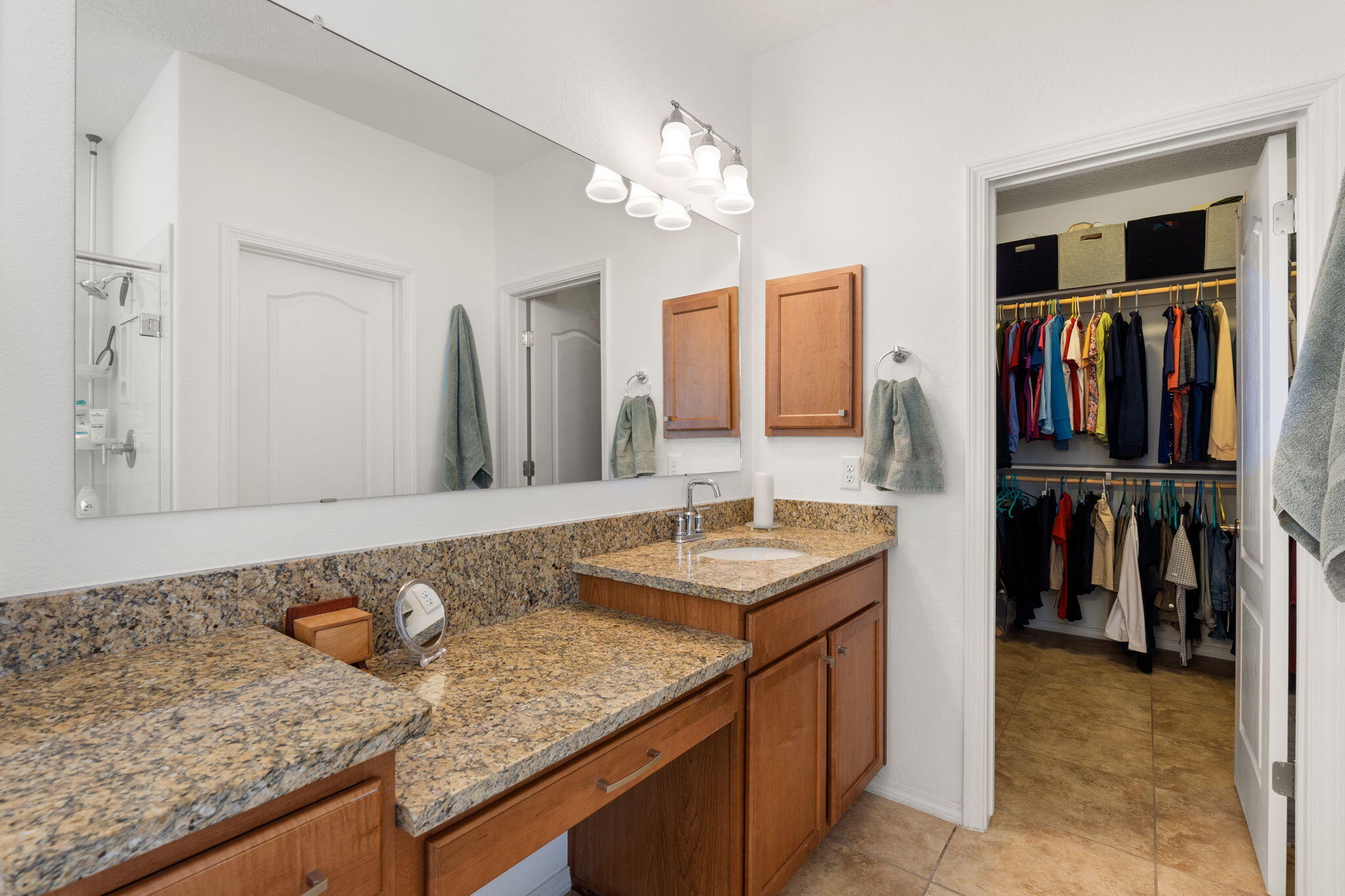 1719 Cooke Canyon Drive NW