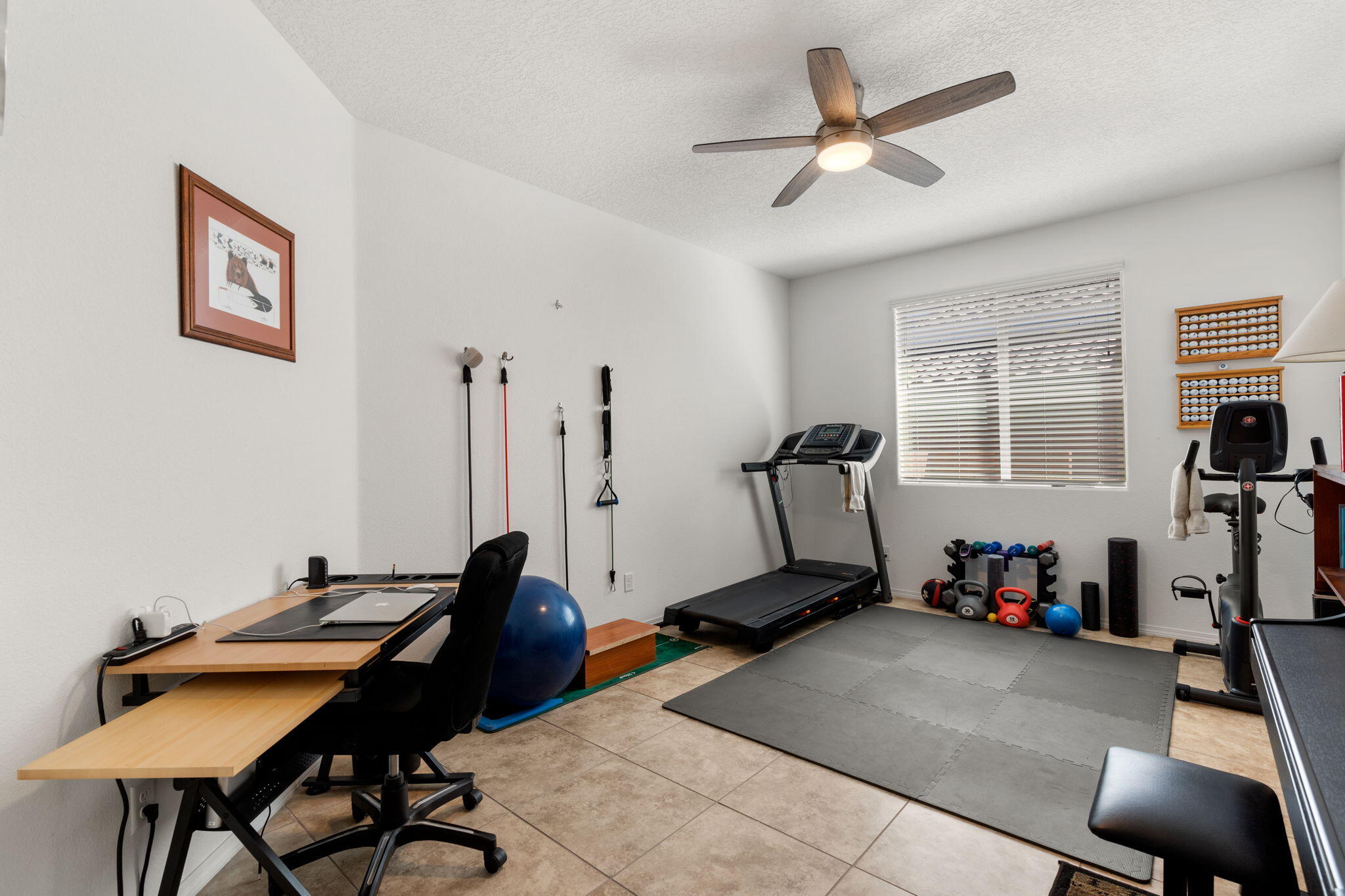 1719 Cooke Canyon Drive NW