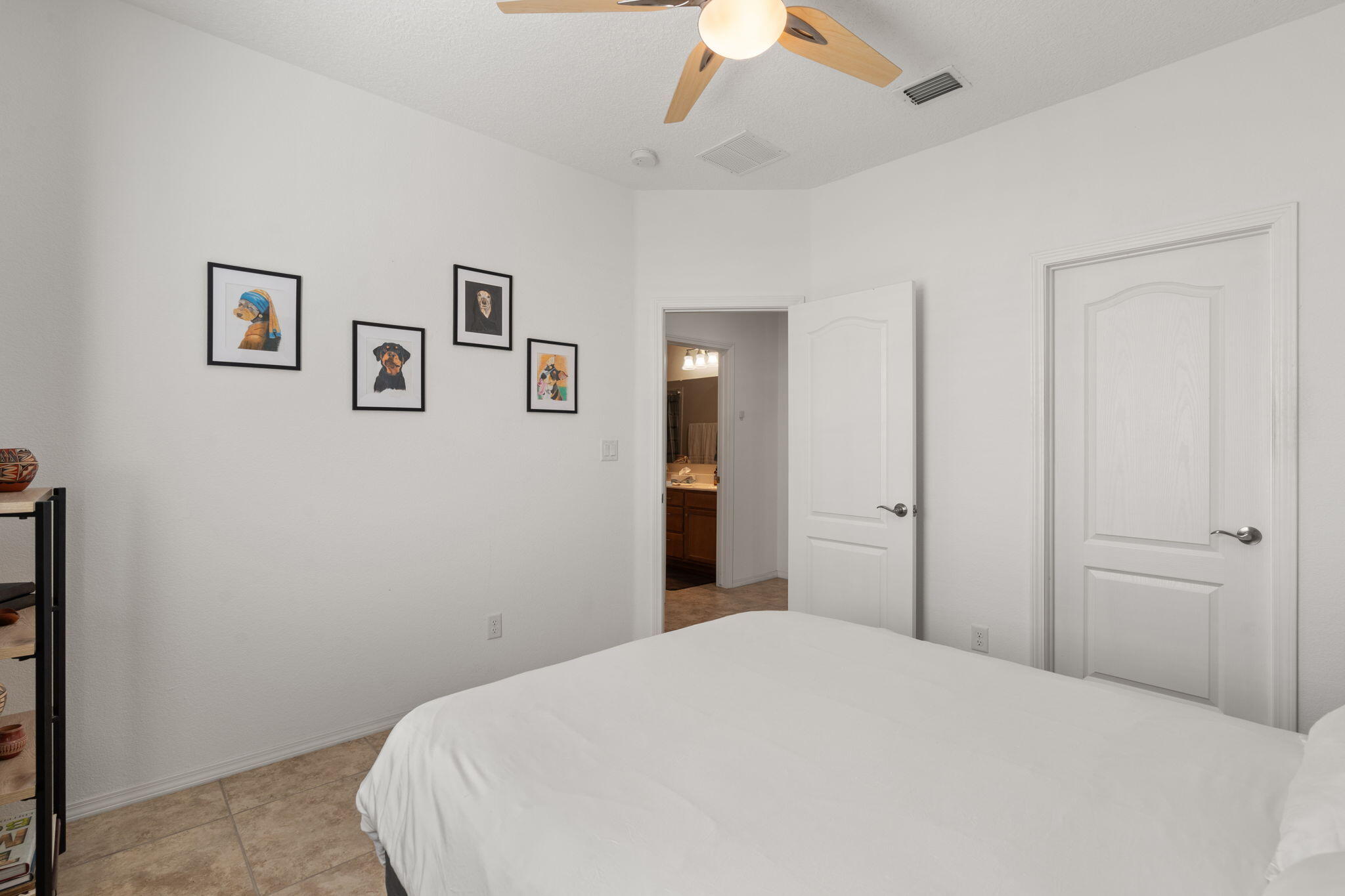 1719 Cooke Canyon Drive NW