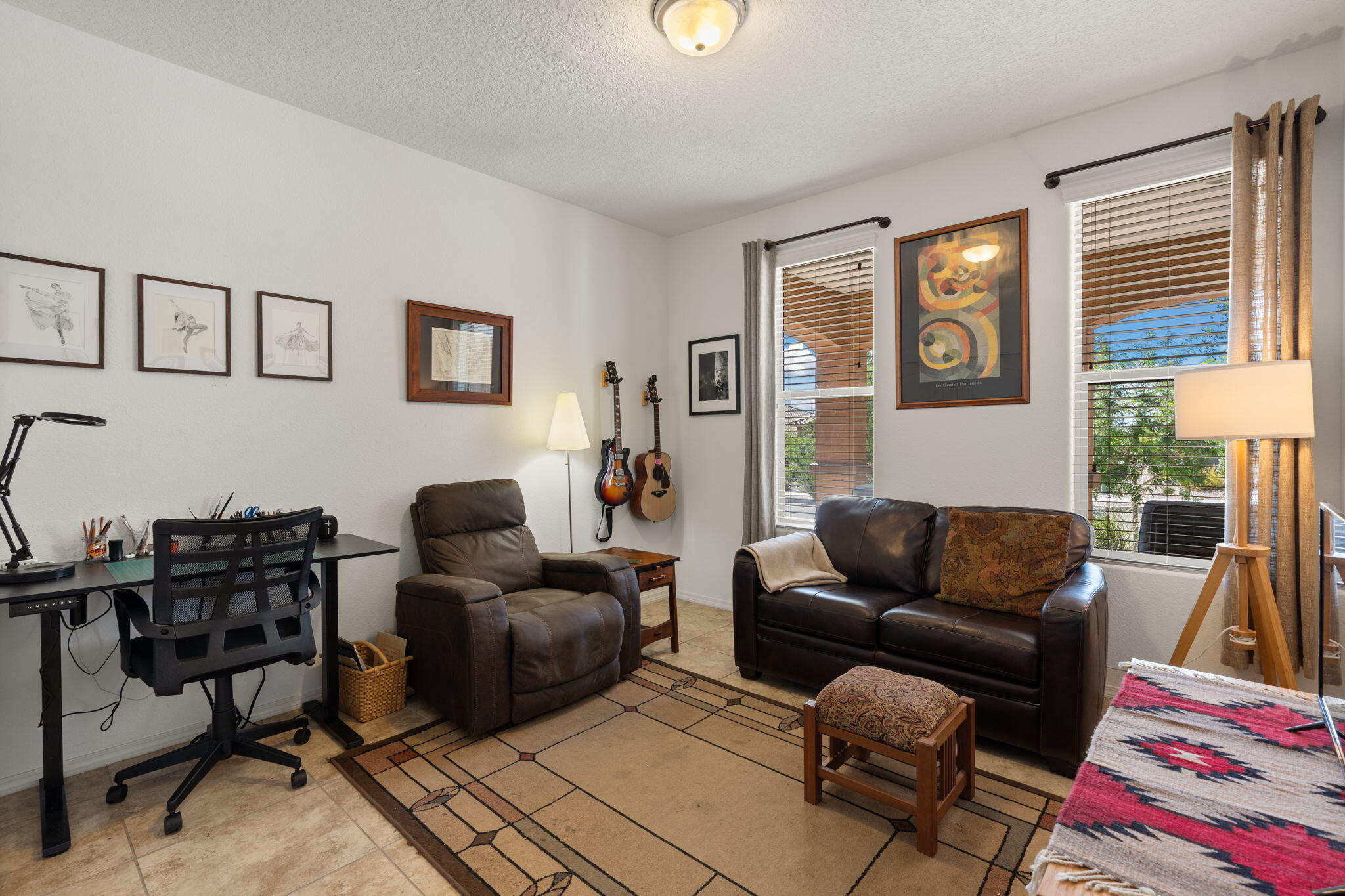 1719 Cooke Canyon Drive NW