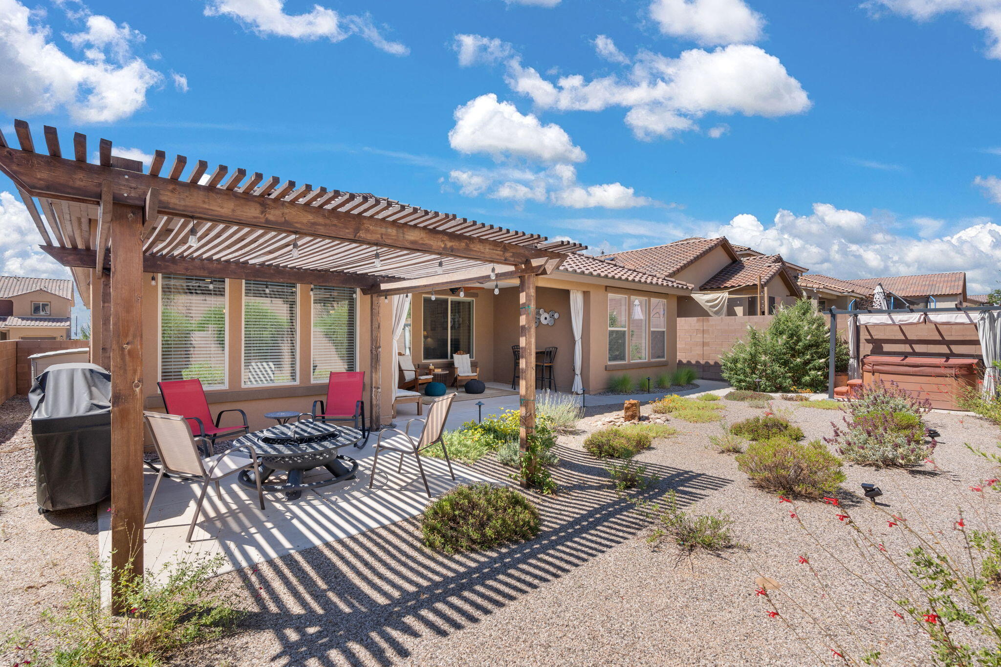 1719 Cooke Canyon Drive NW