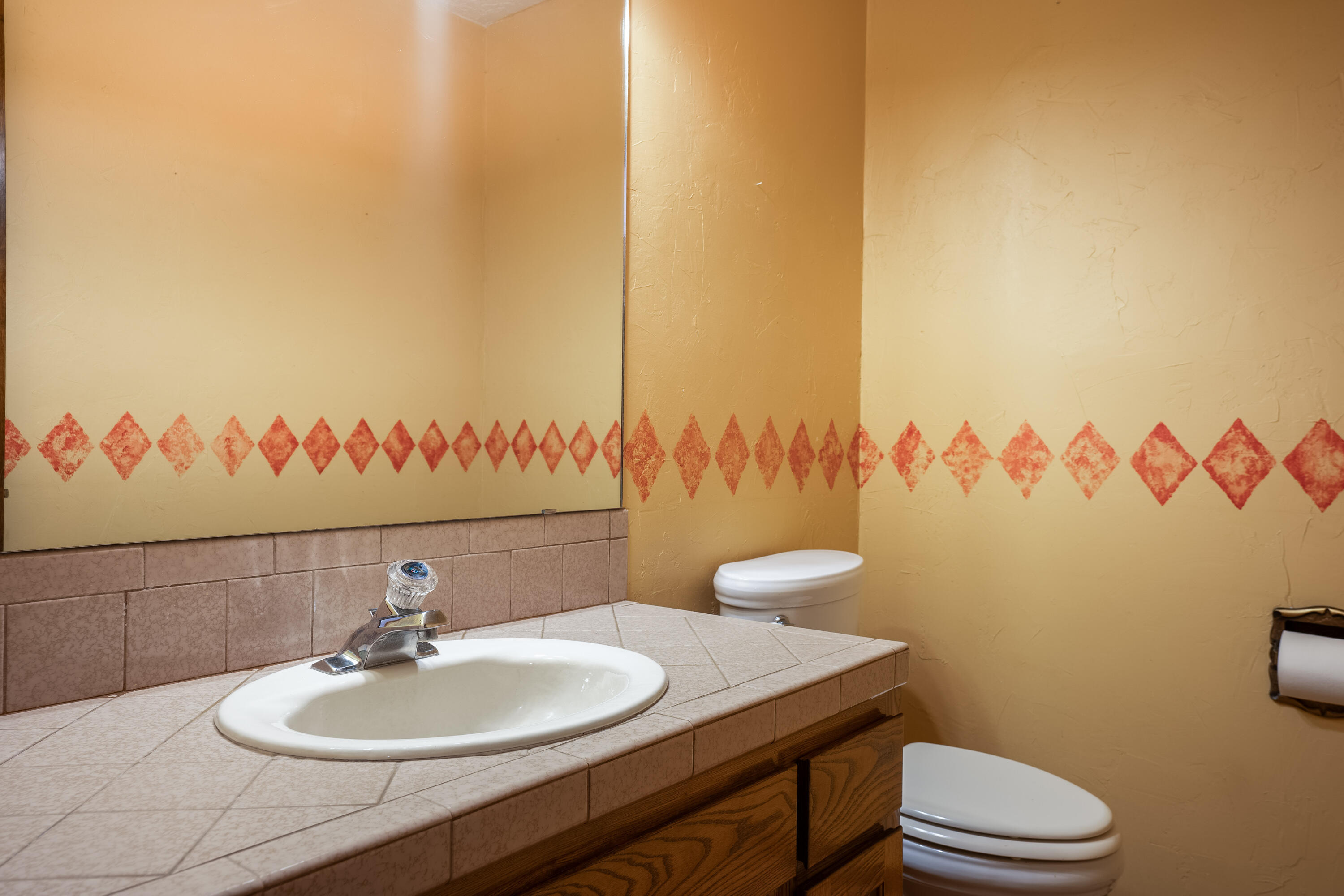 9005 Caminito Drive NE